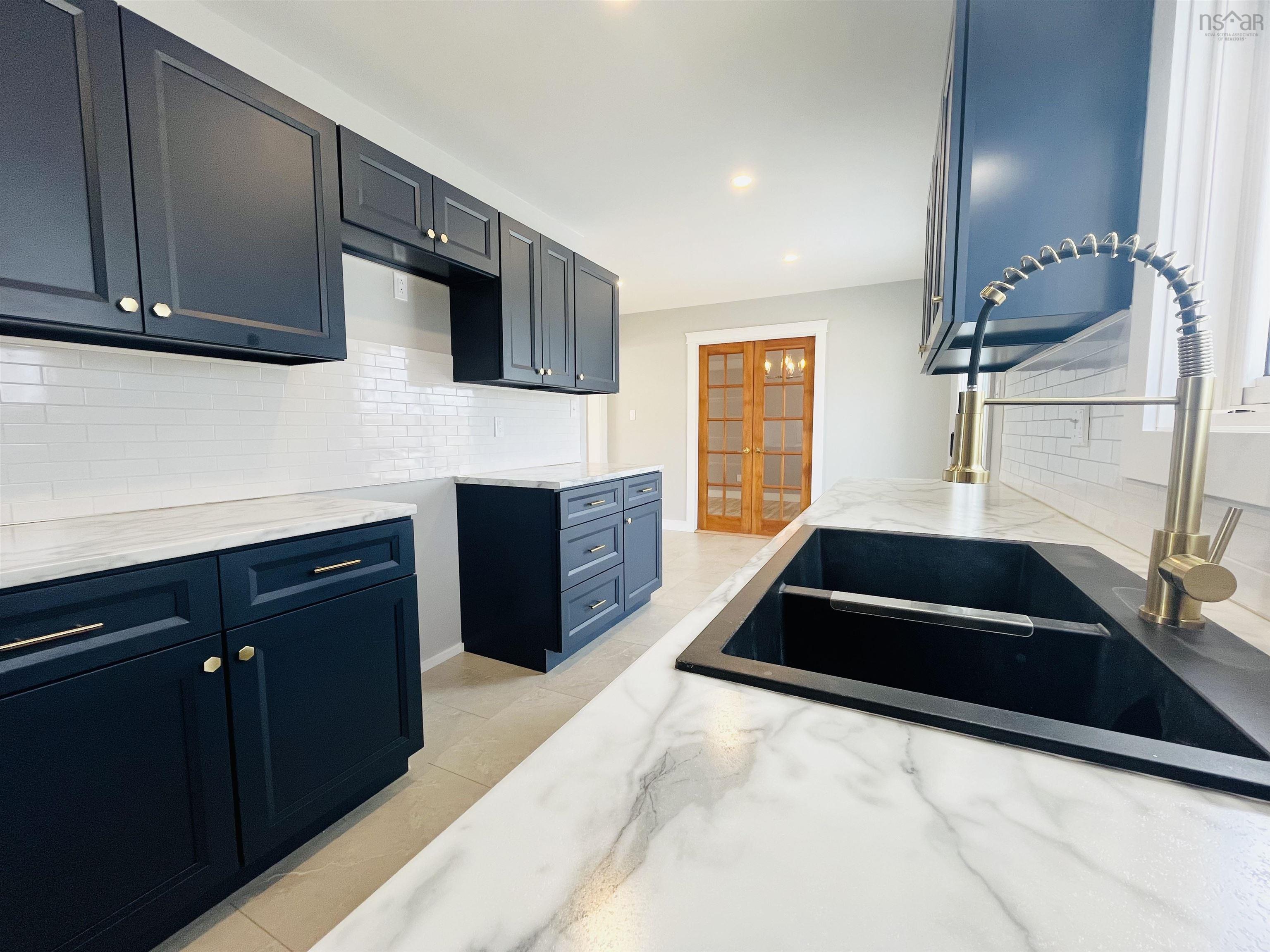 $379,900.00: 39 Rogers Avenue, Amherst