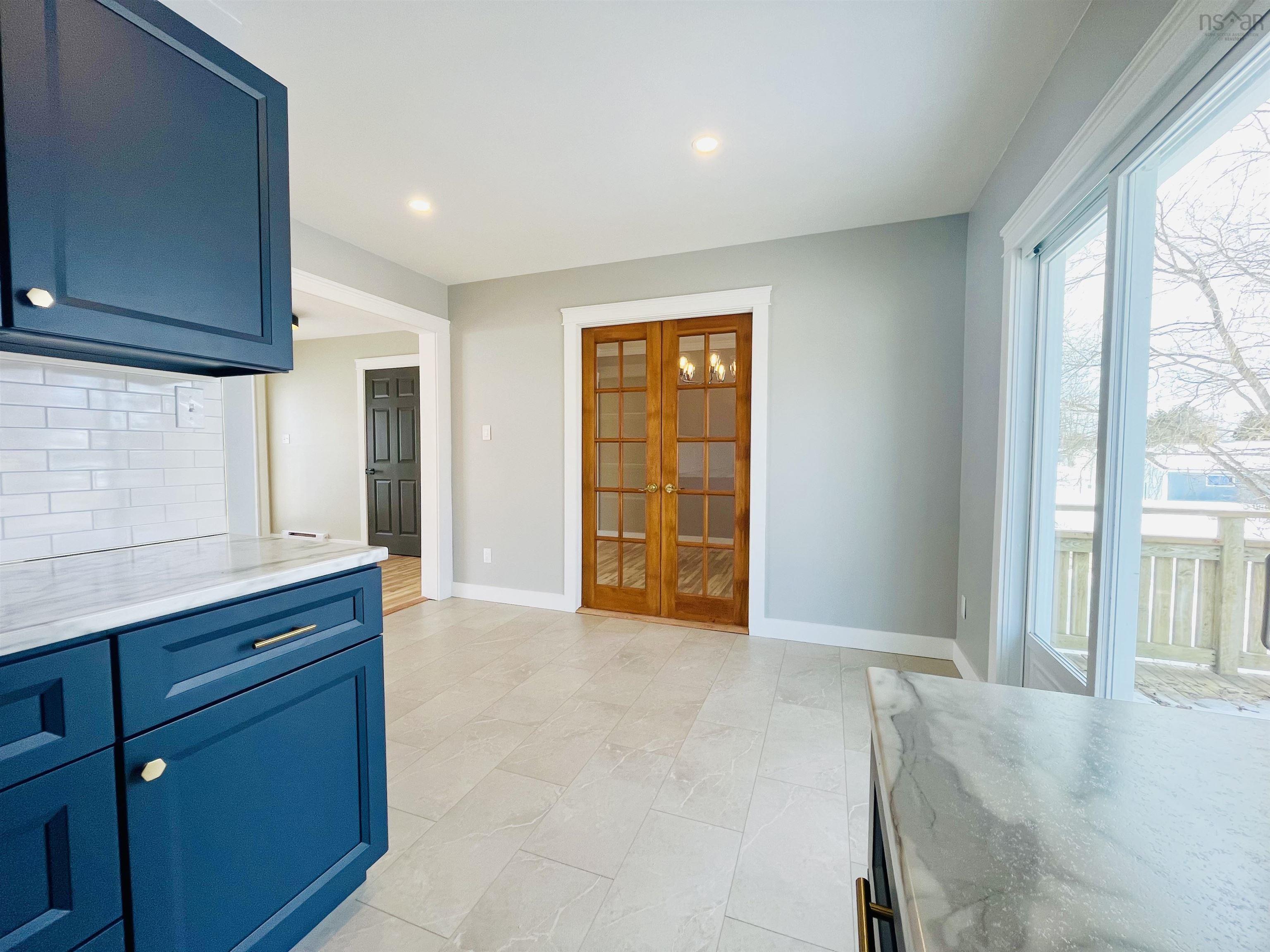 $379,900.00: 39 Rogers Avenue, Amherst