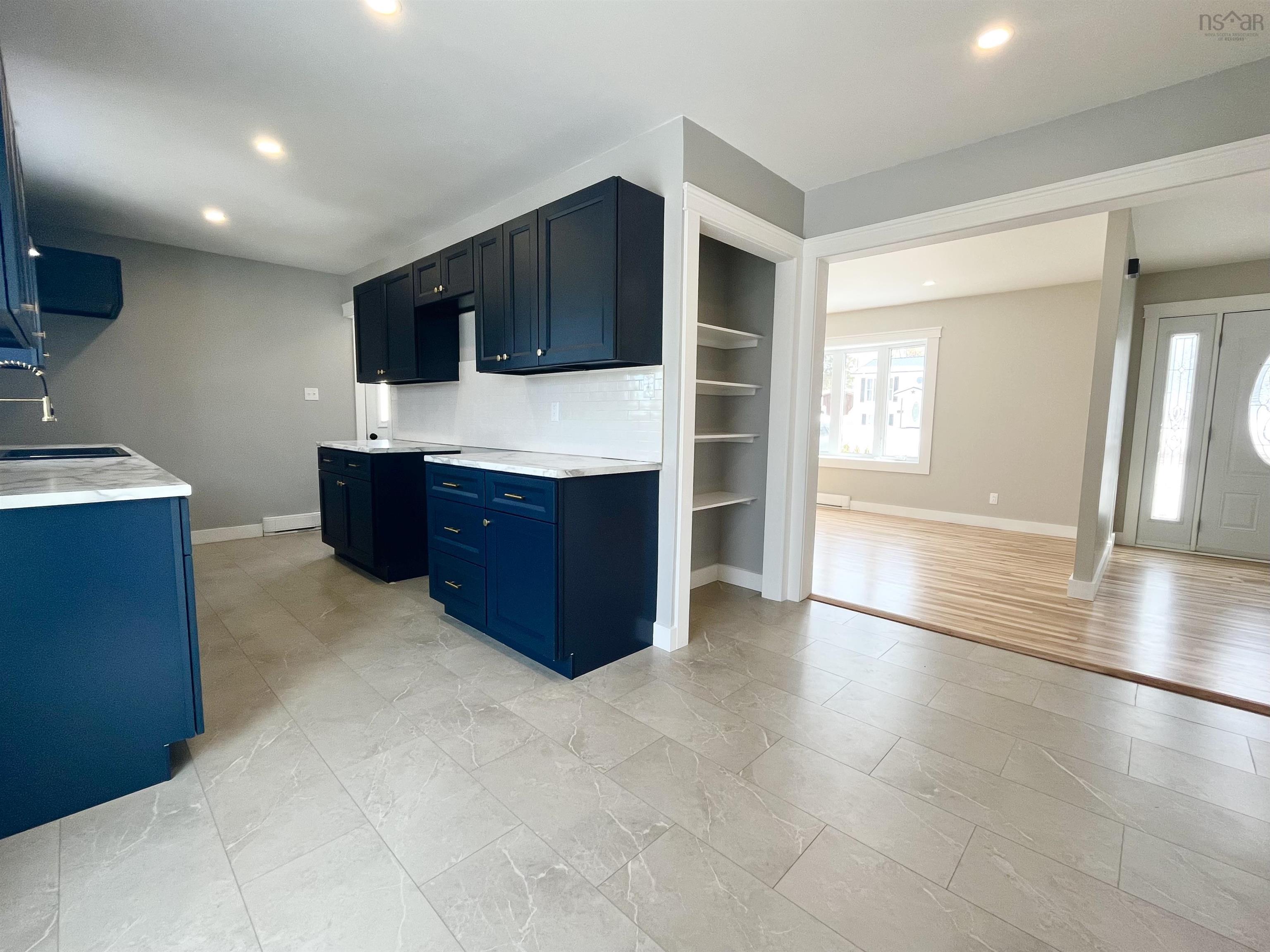 $379,900.00: 39 Rogers Avenue, Amherst