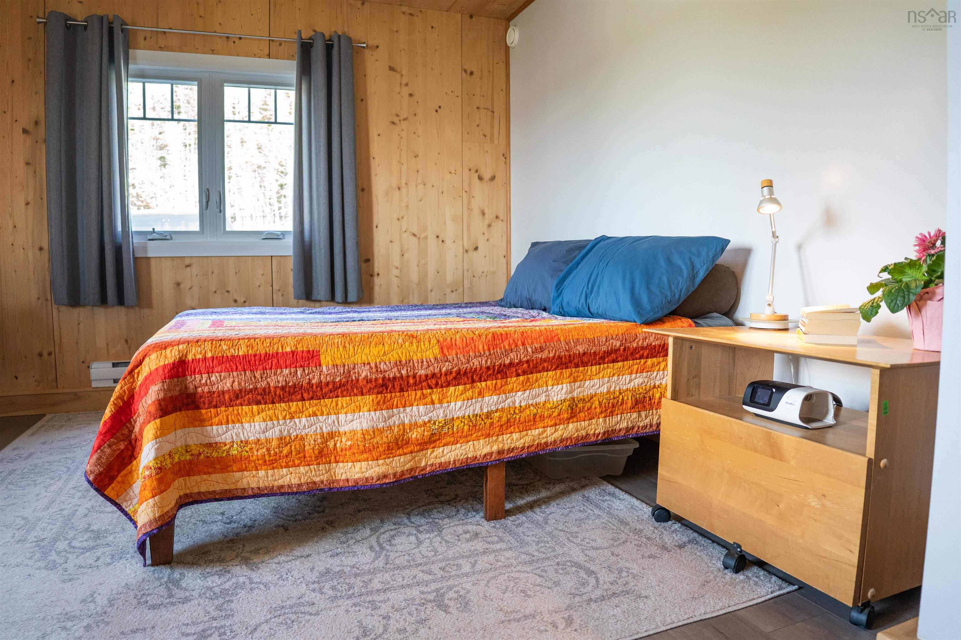 $1,098,000.00: 122 Peter Sosna Drive, Macnabs Cove