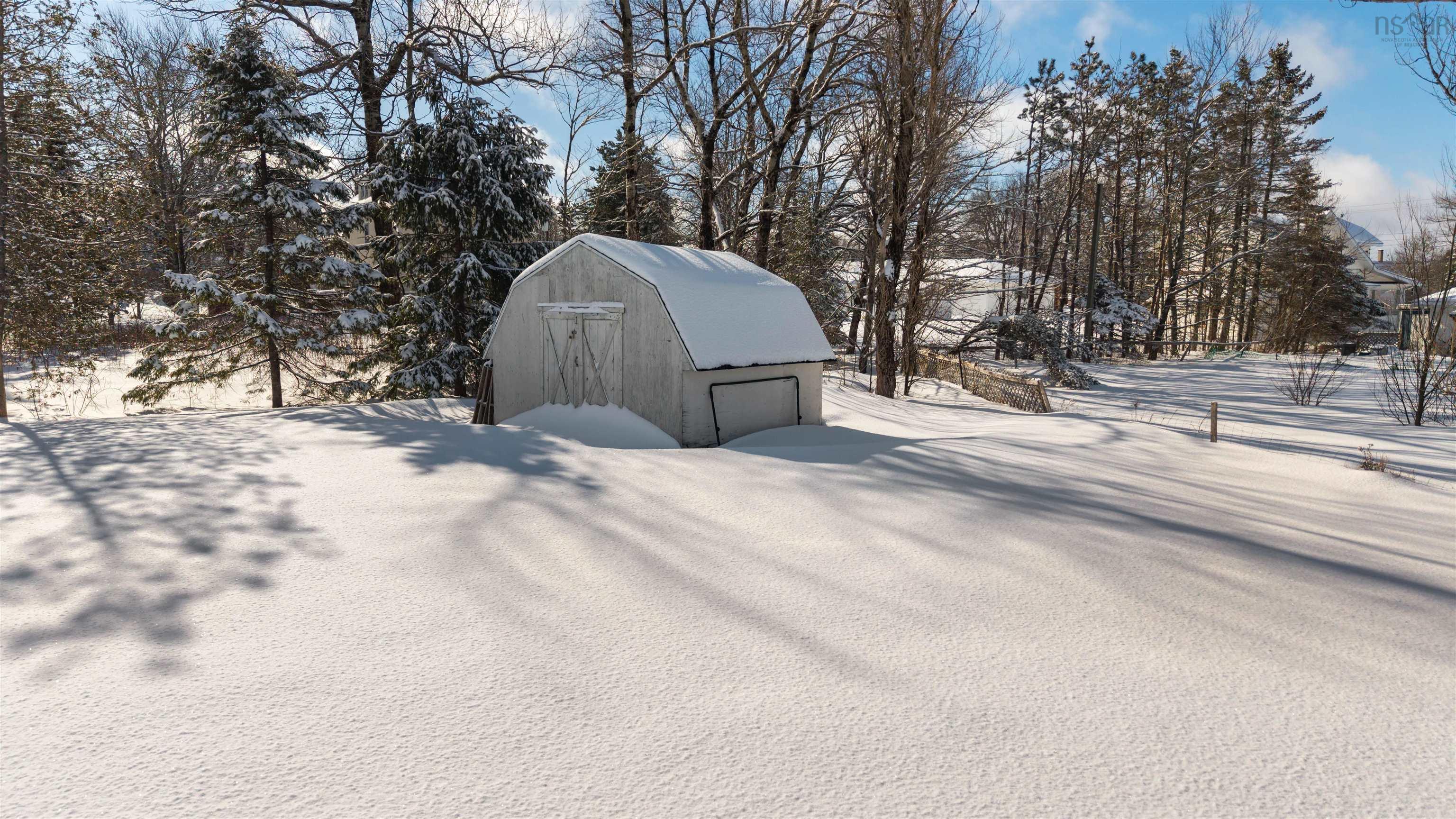 $279,000.00: 8 Smith Avenue, Springhill