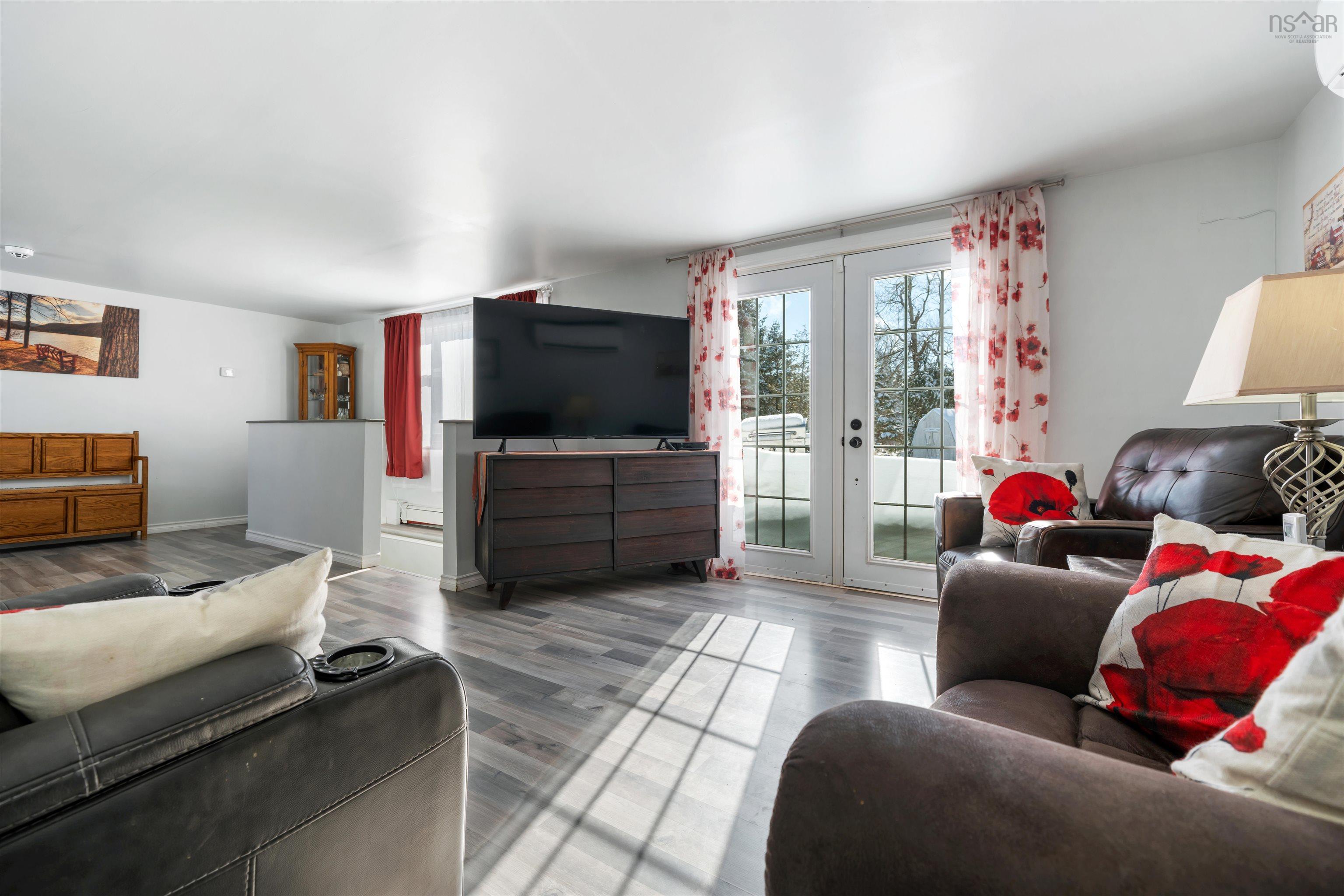 $279,000.00: 8 Smith Avenue, Springhill