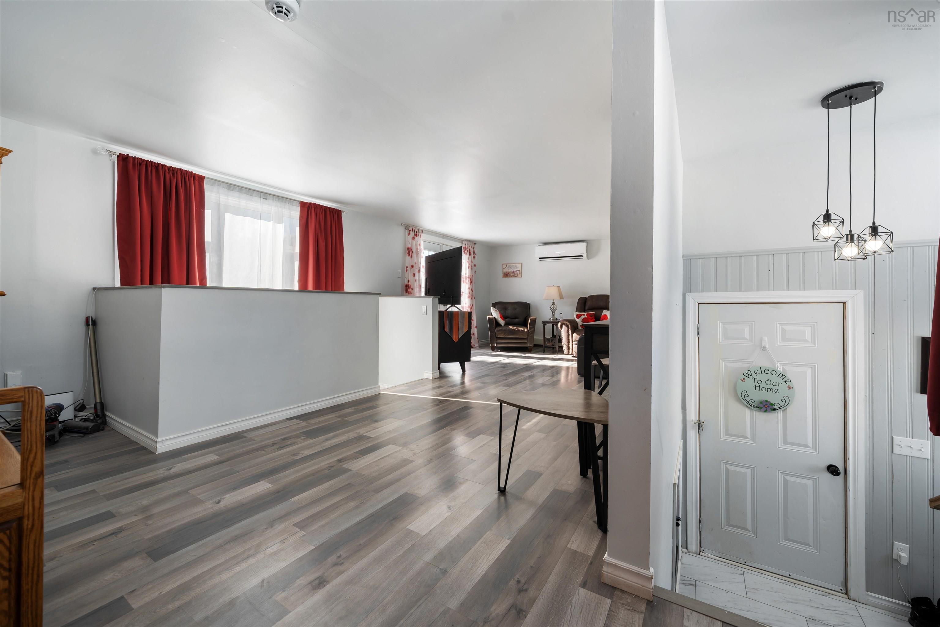 $279,000.00: 8 Smith Avenue, Springhill