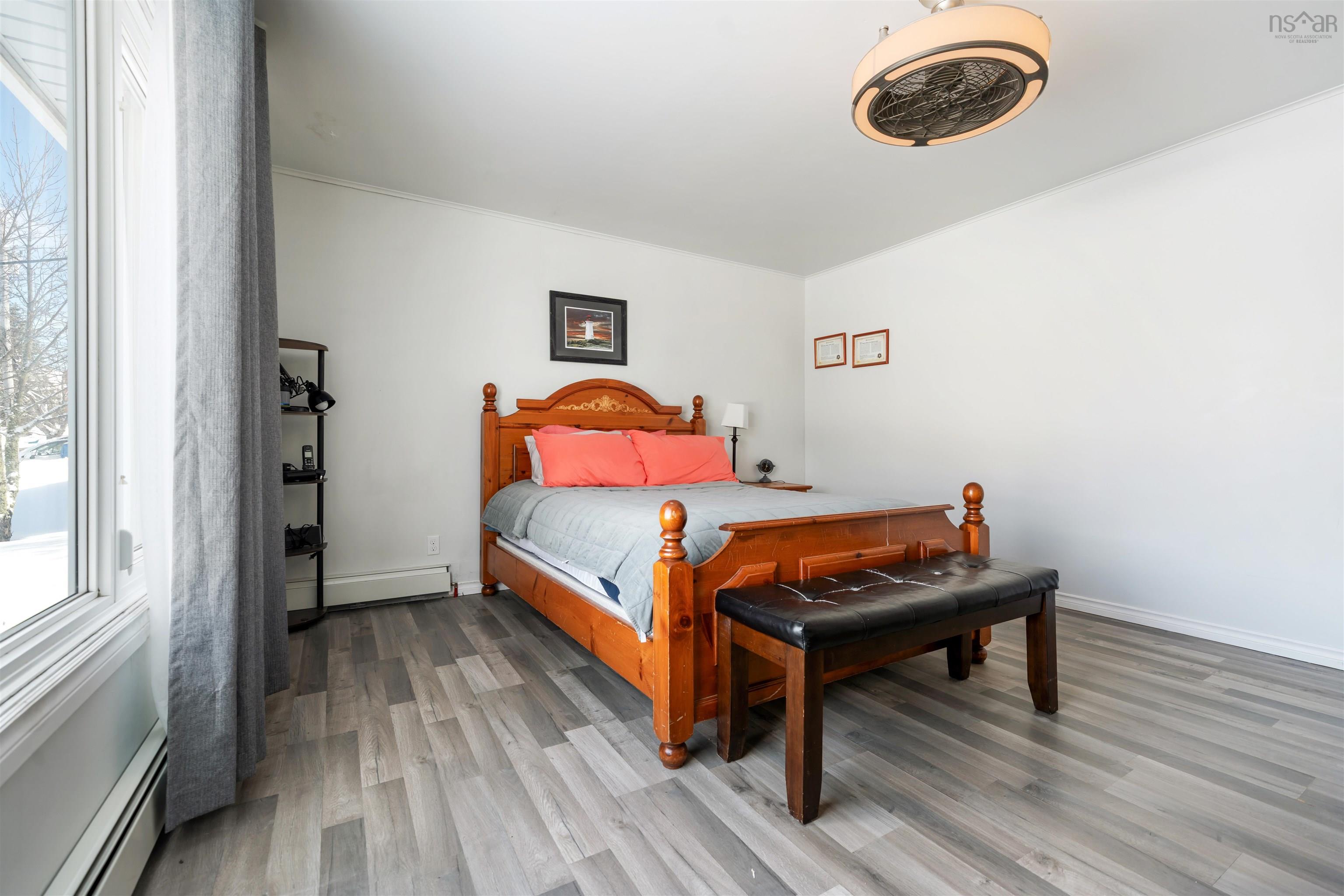 $279,000.00: 8 Smith Avenue, Springhill