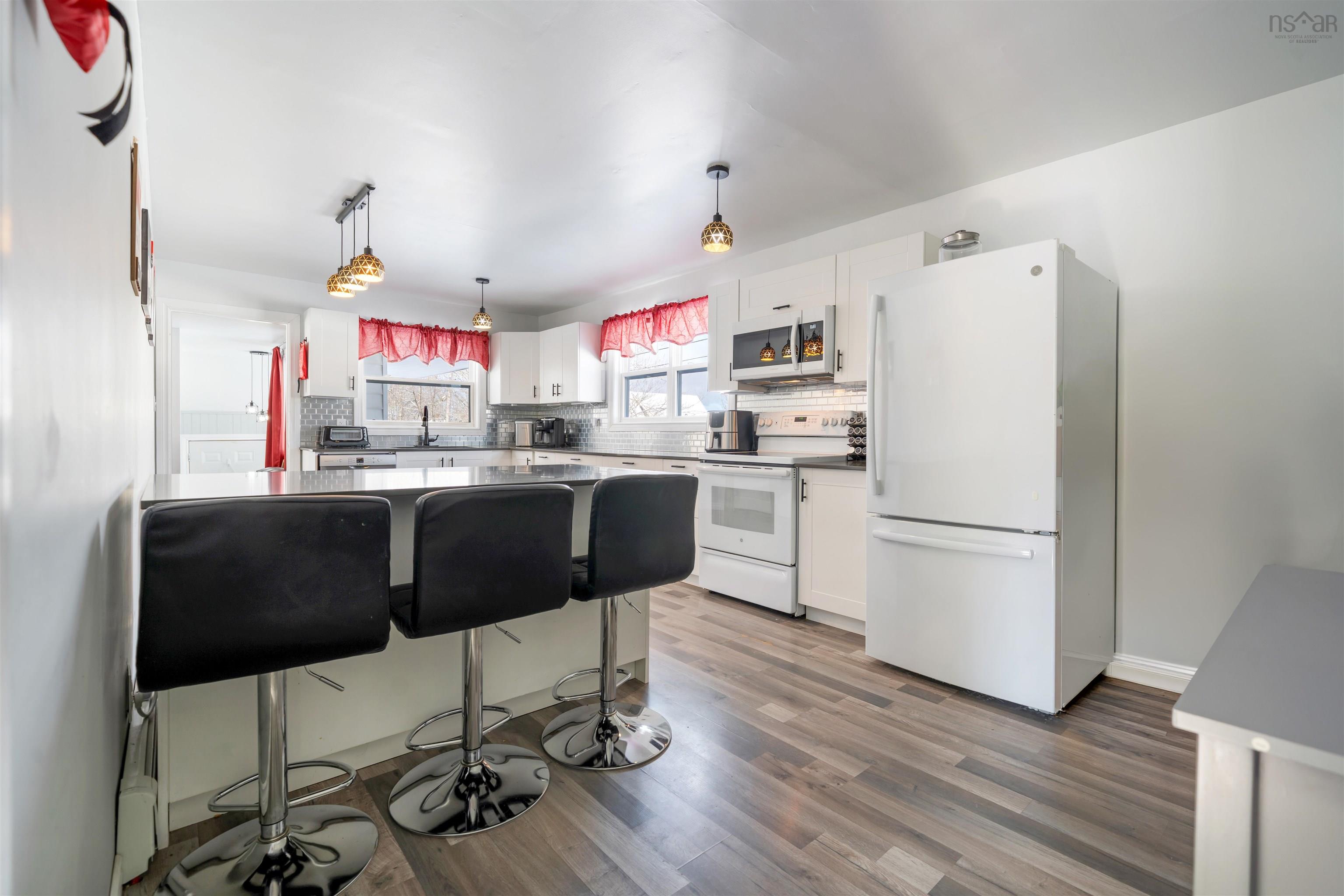$265,000.00: 8 Smith Avenue, Springhill
