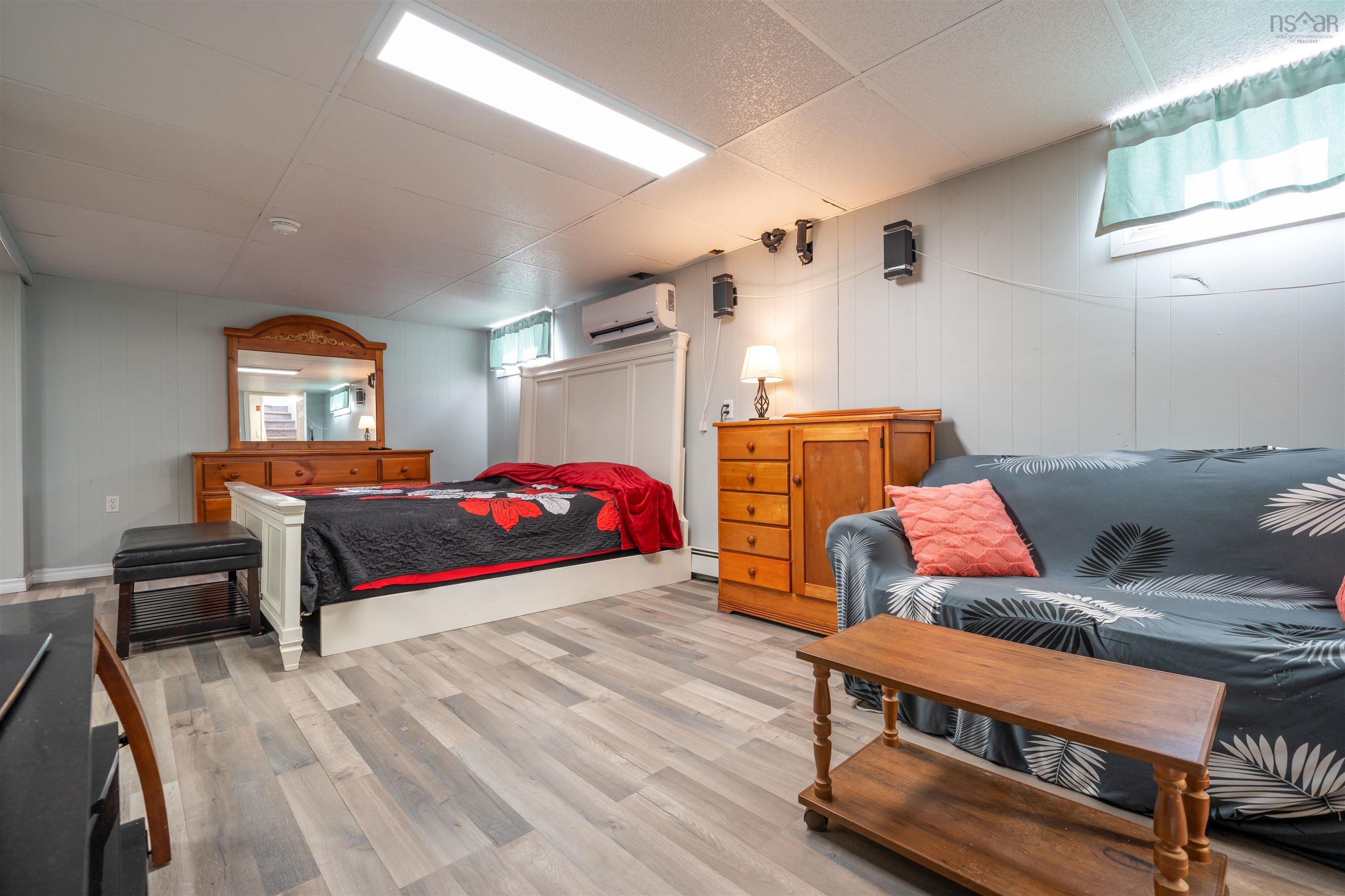 $279,000.00: 8 Smith Avenue, Springhill