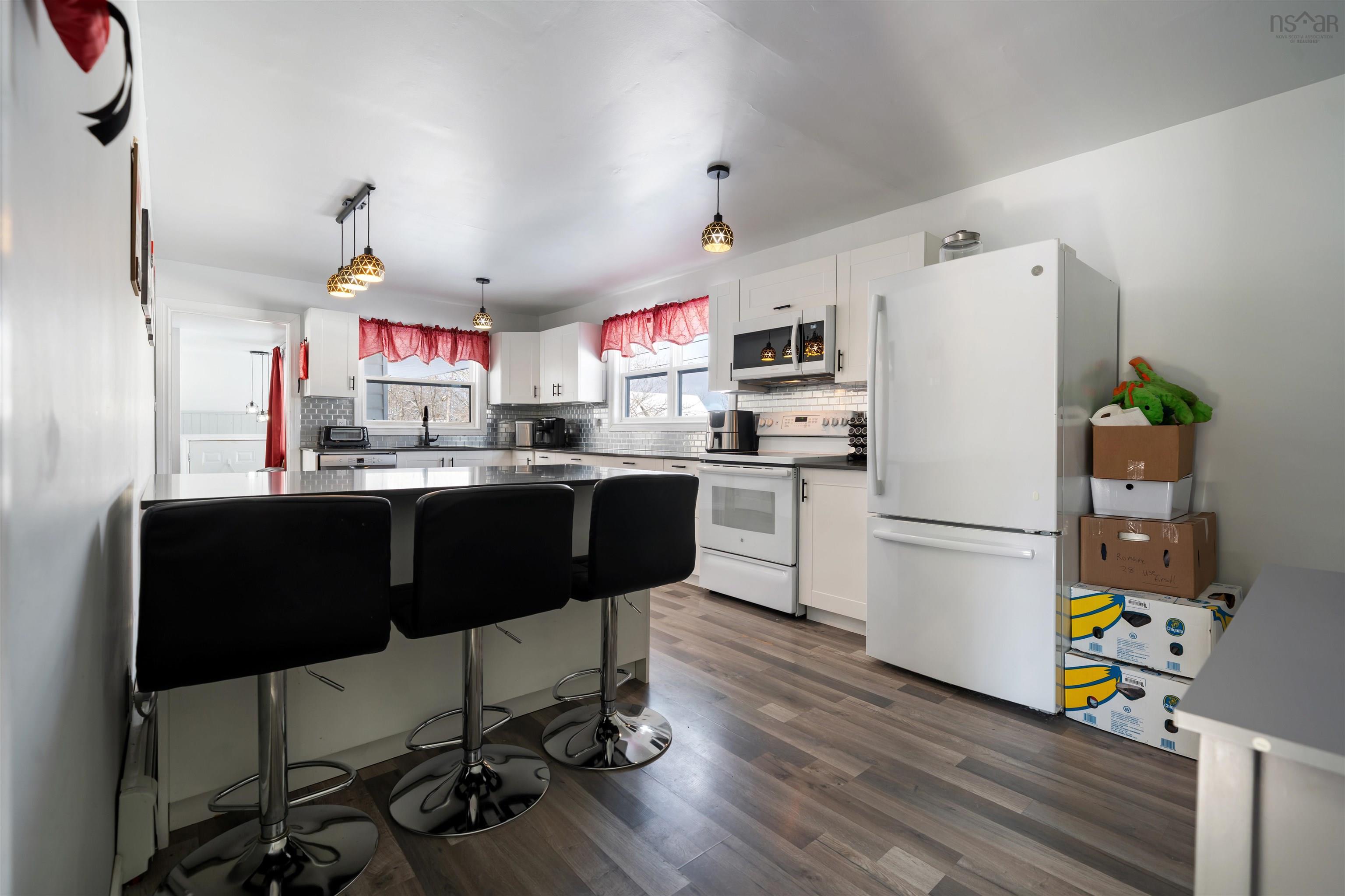 $265,000.00: 8 Smith Avenue, Springhill