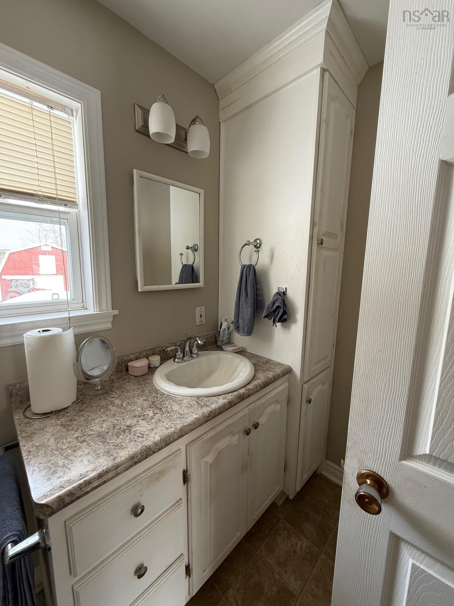 $364,900.00: 396 Highway 208, New Germany