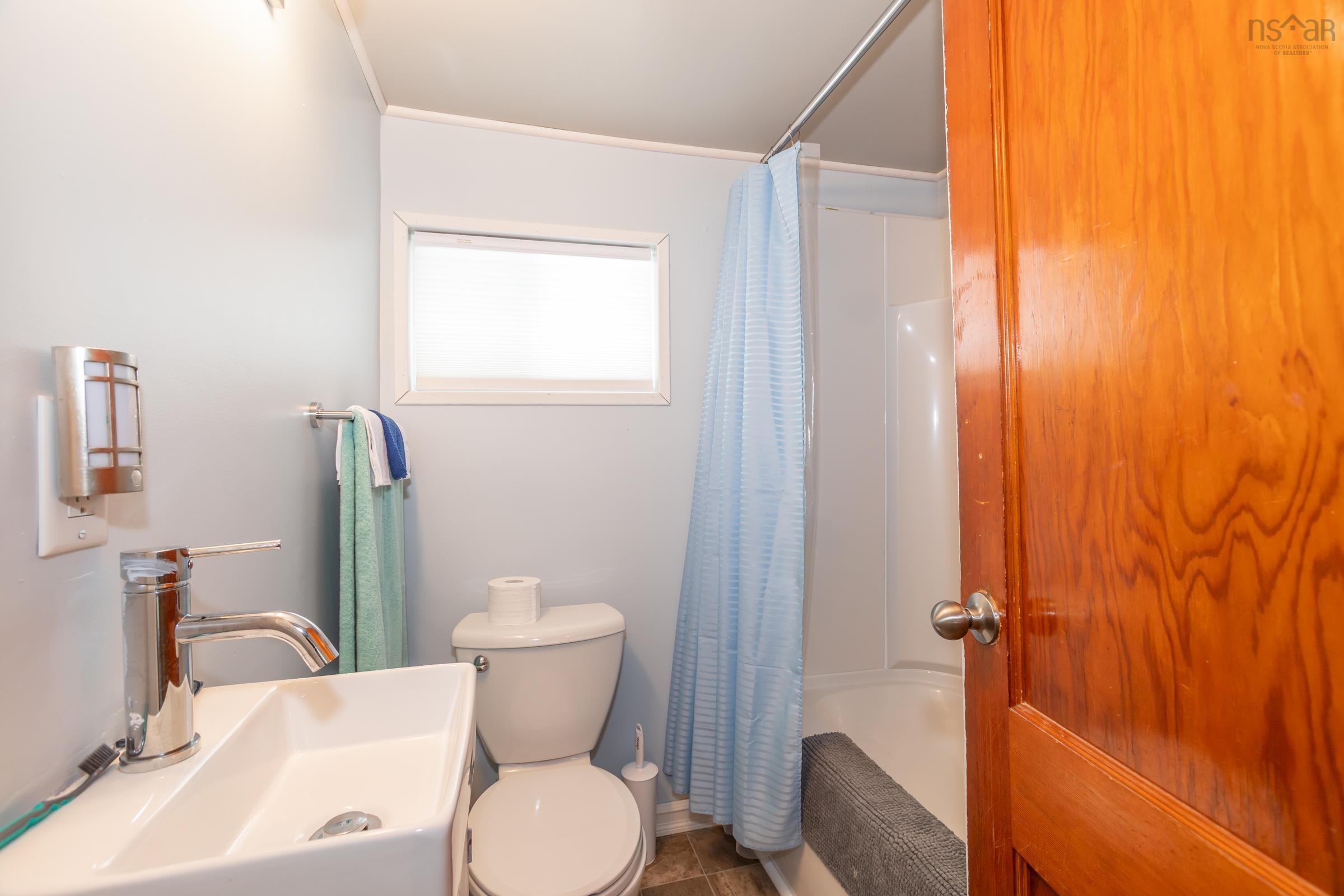 $350,000.00: 1307 Granville Road, Port Wade