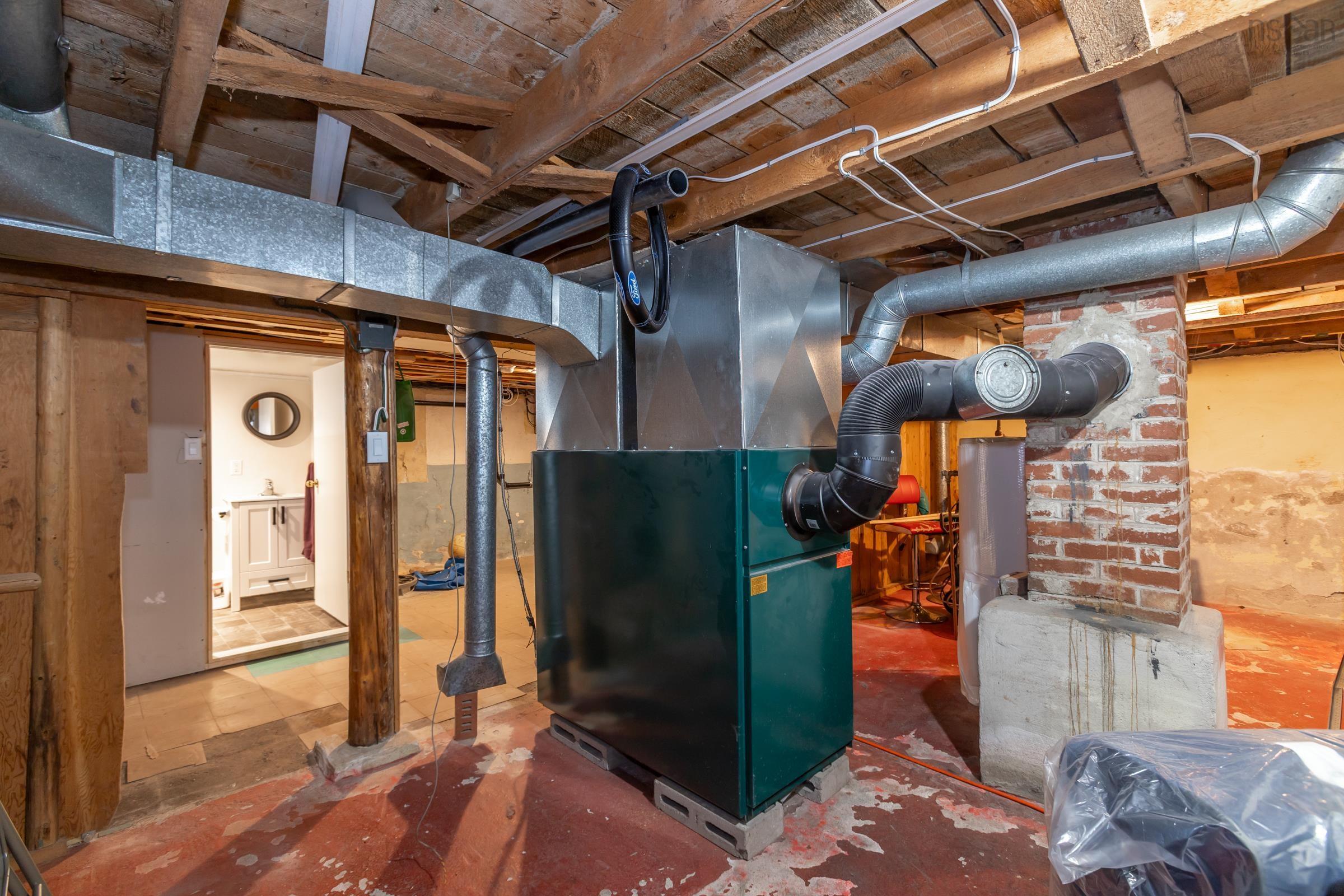 $350,000.00: 1307 Granville Road, Port Wade