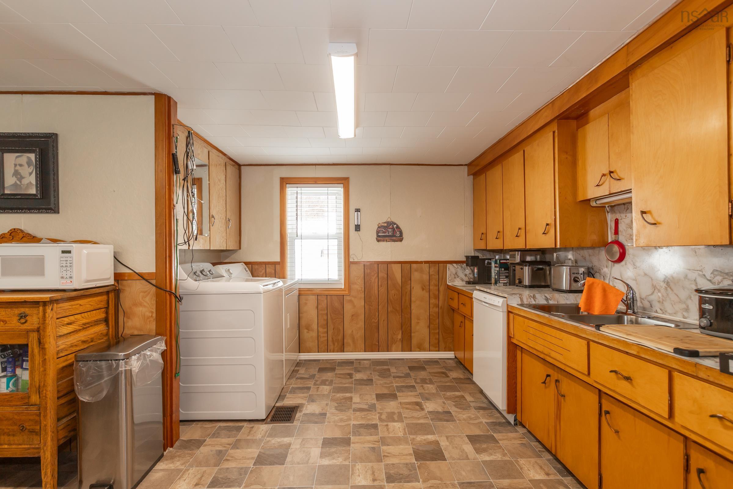 $350,000.00: 1307 Granville Road, Port Wade