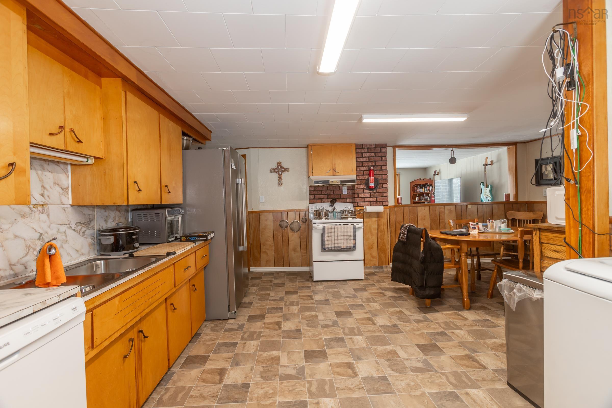 $350,000.00: 1307 Granville Road, Port Wade