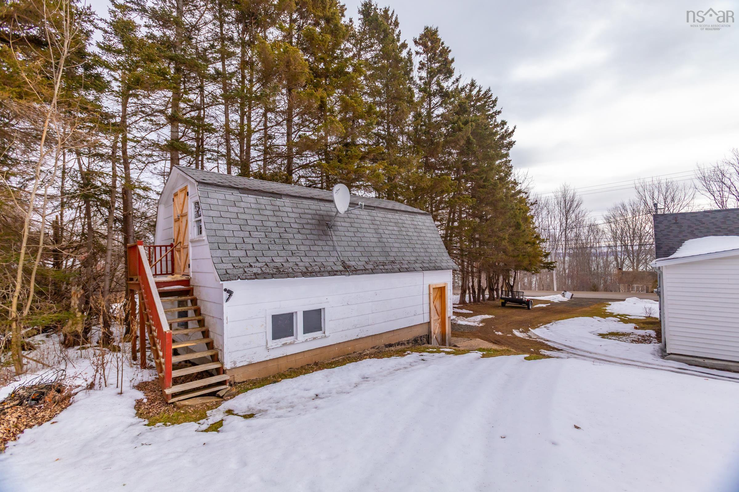 $350,000.00: 1307 Granville Road, Port Wade