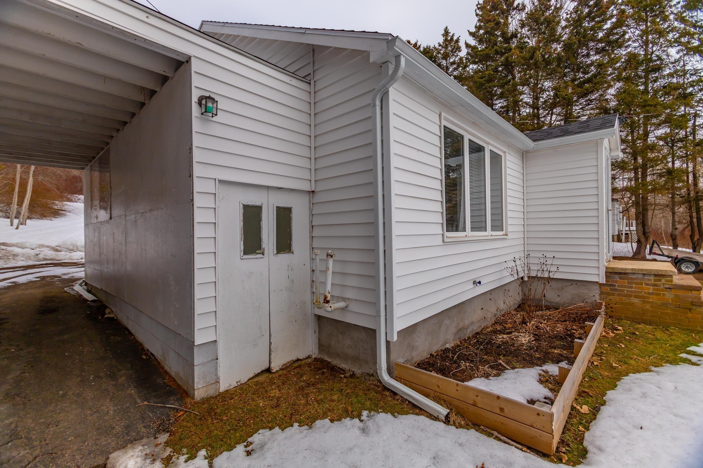 $350,000.00: 1307 Granville Road, Port Wade