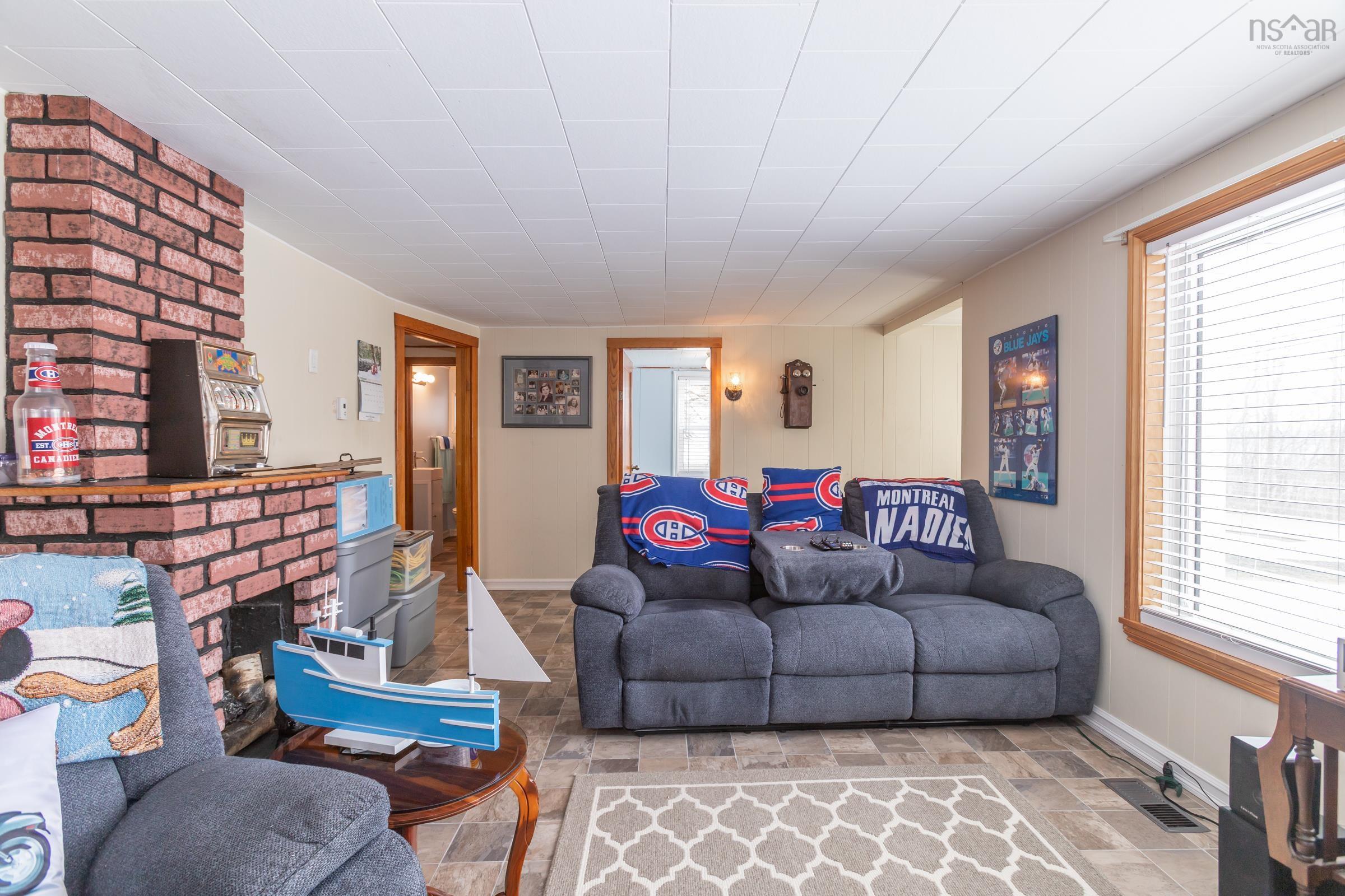 $350,000.00: 1307 Granville Road, Port Wade