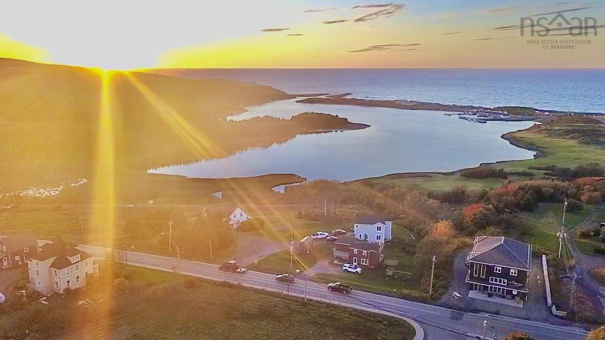 $1,800,000.00: 15751 Central Avenue, Inverness