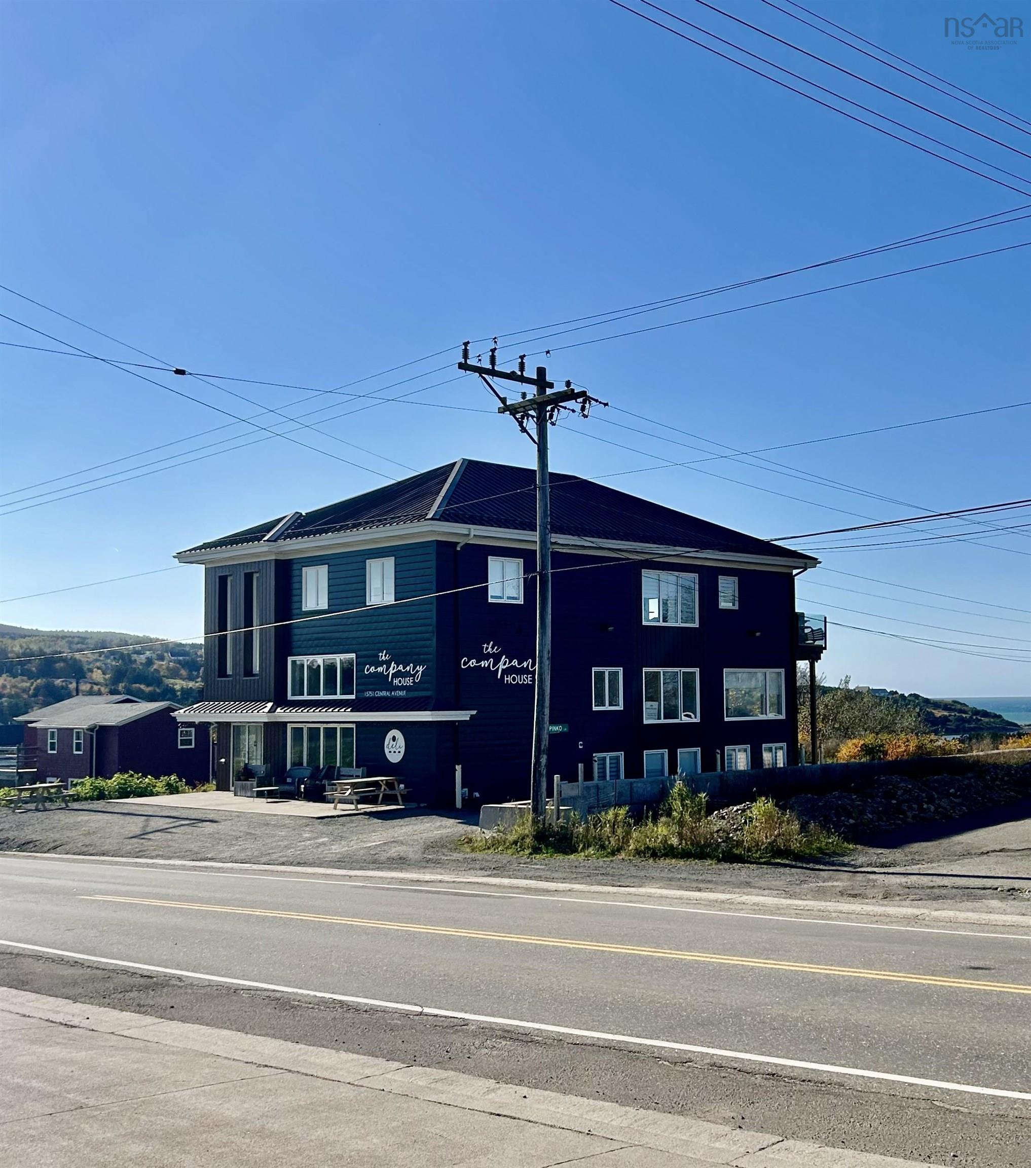 $1,800,000.00: 15751 Central Avenue, Inverness