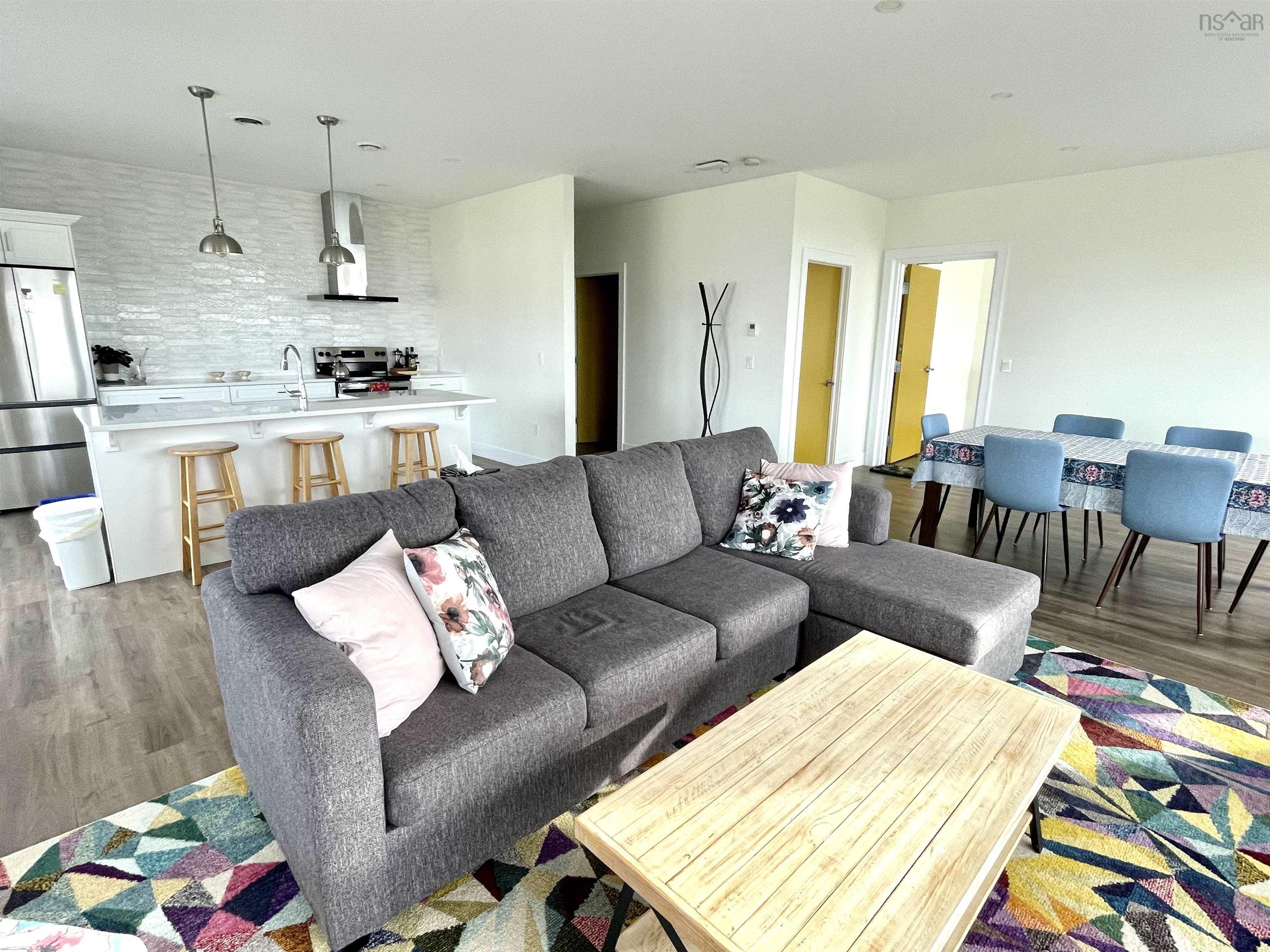 $1,800,000.00: 15751 Central Avenue, Inverness