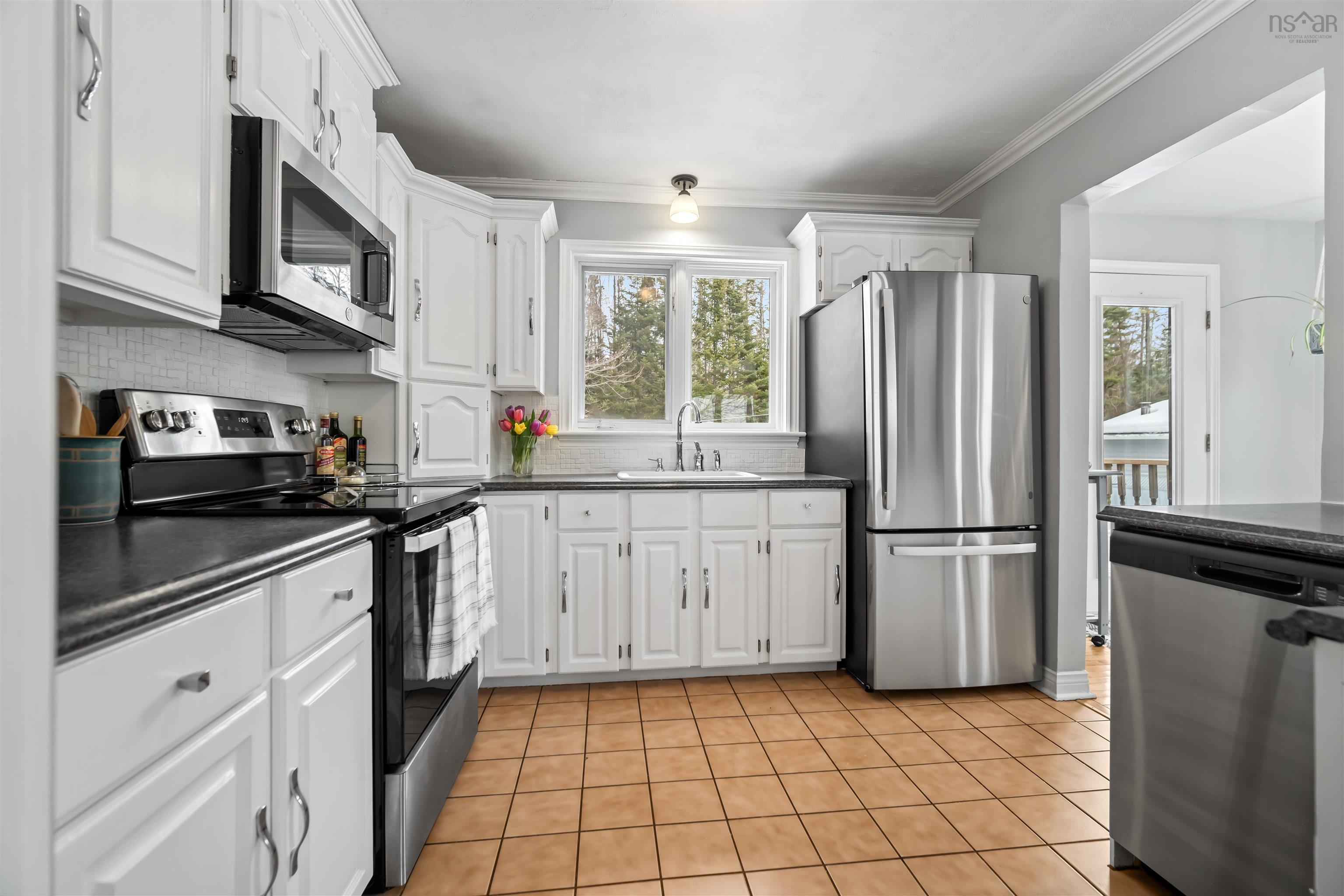 $549,900.00: 37 Mahar Drive, Shad Bay