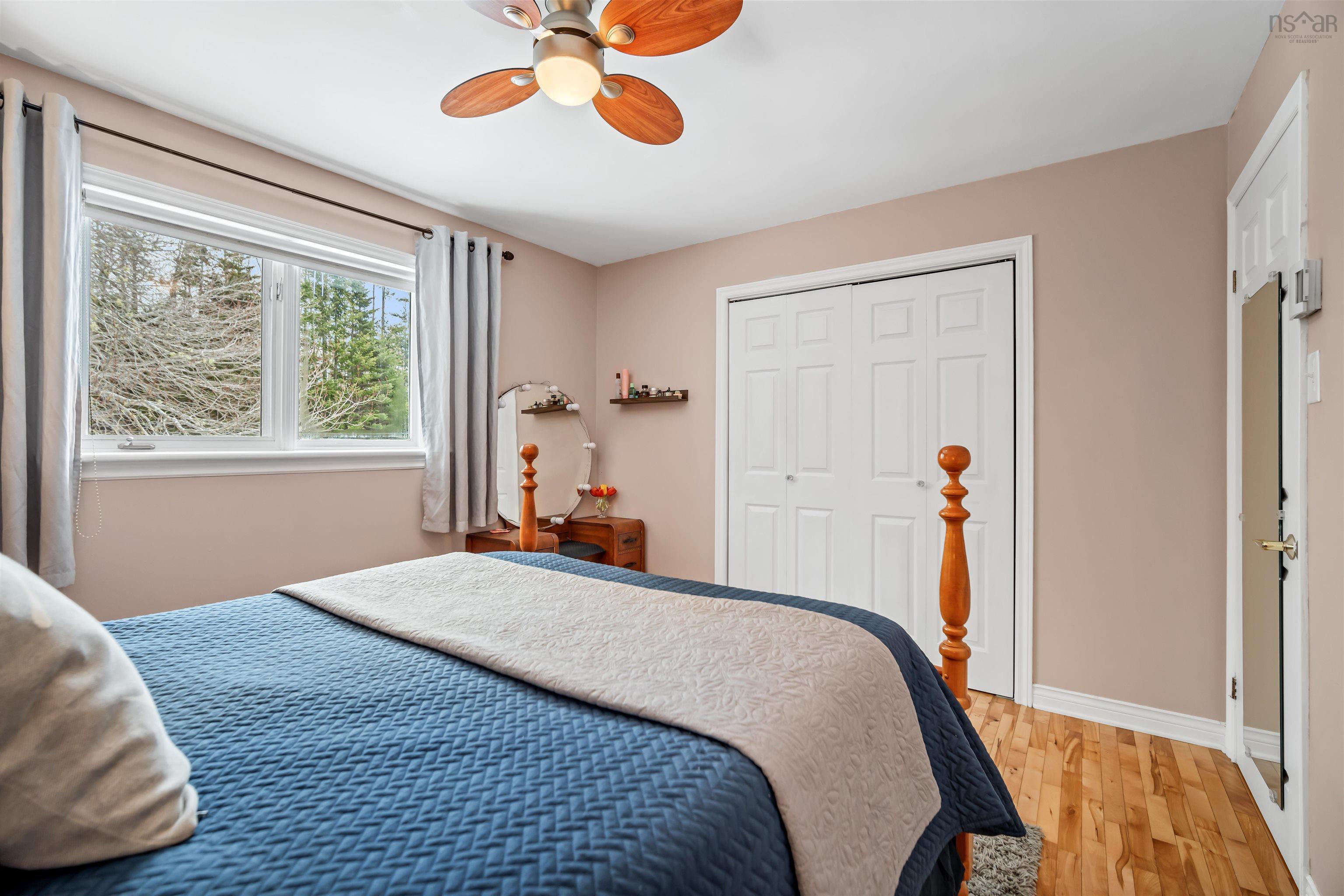 $549,900.00: 37 Mahar Drive, Shad Bay