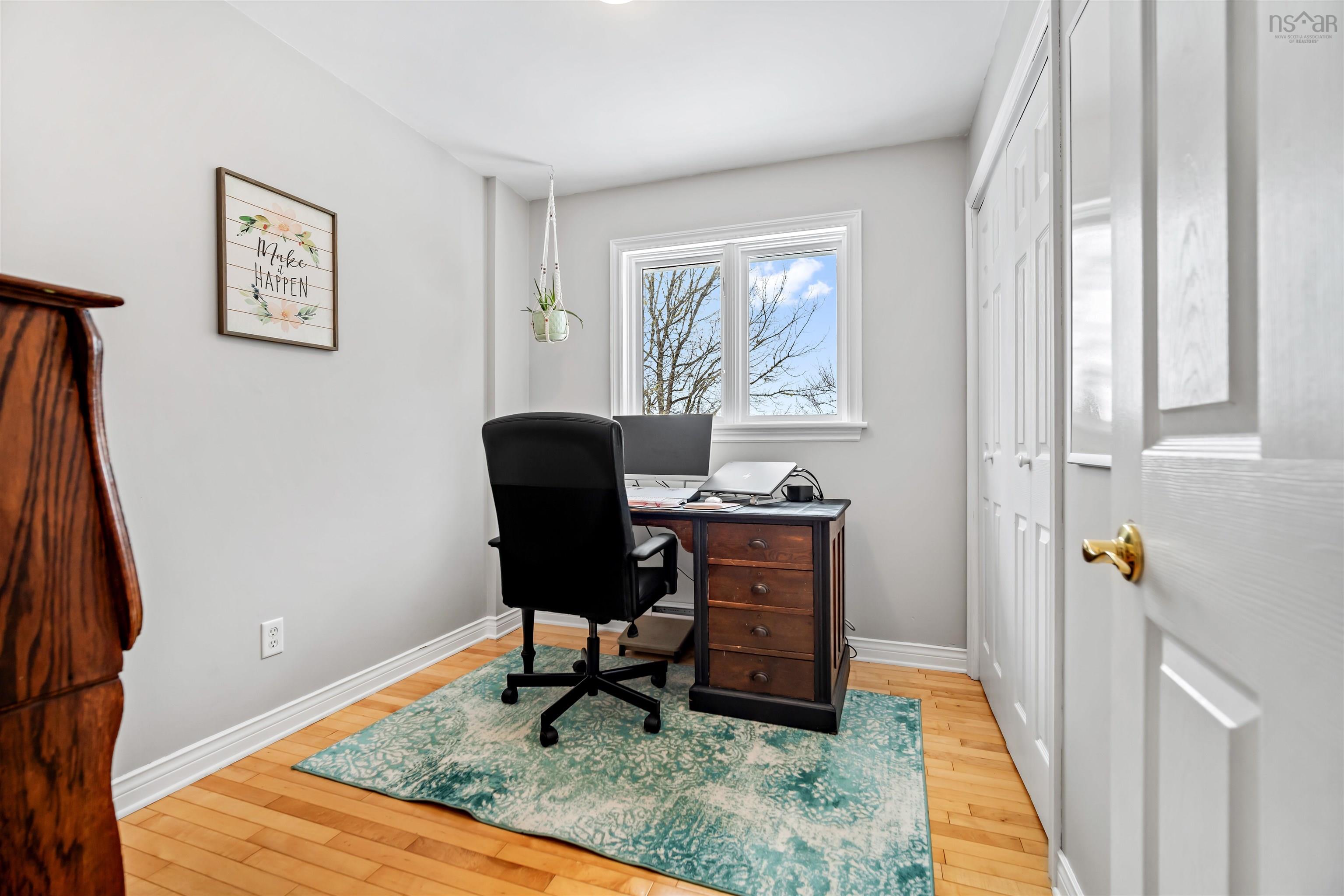 $549,900.00: 37 Mahar Drive, Shad Bay