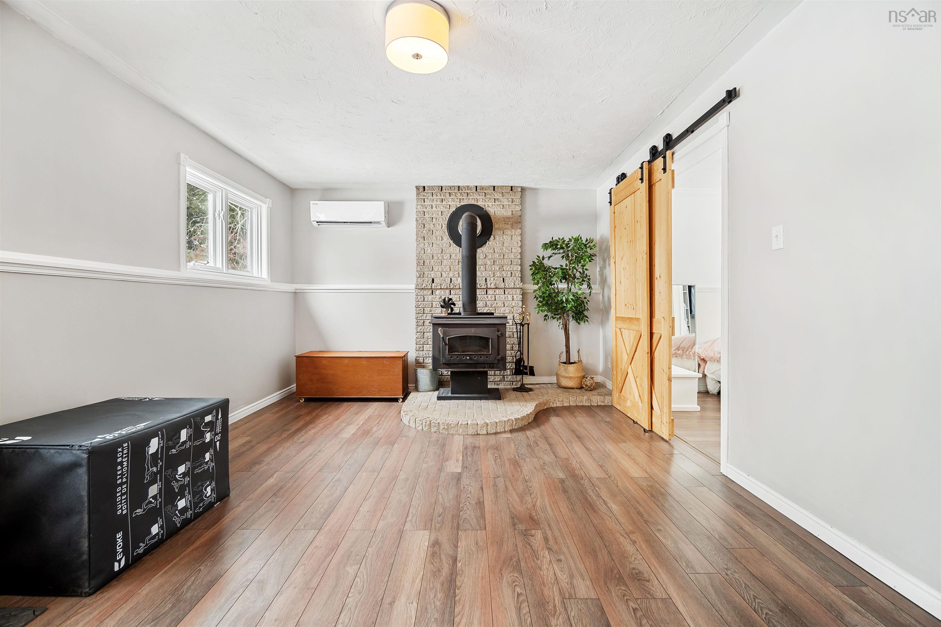 $549,900.00: 37 Mahar Drive, Shad Bay