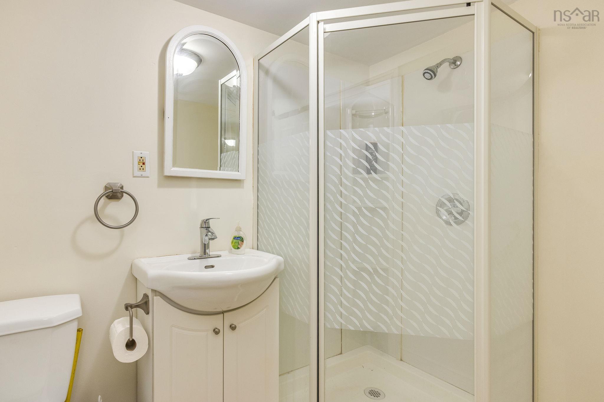 $499,000.00: 405 Stead Street, North Kentville