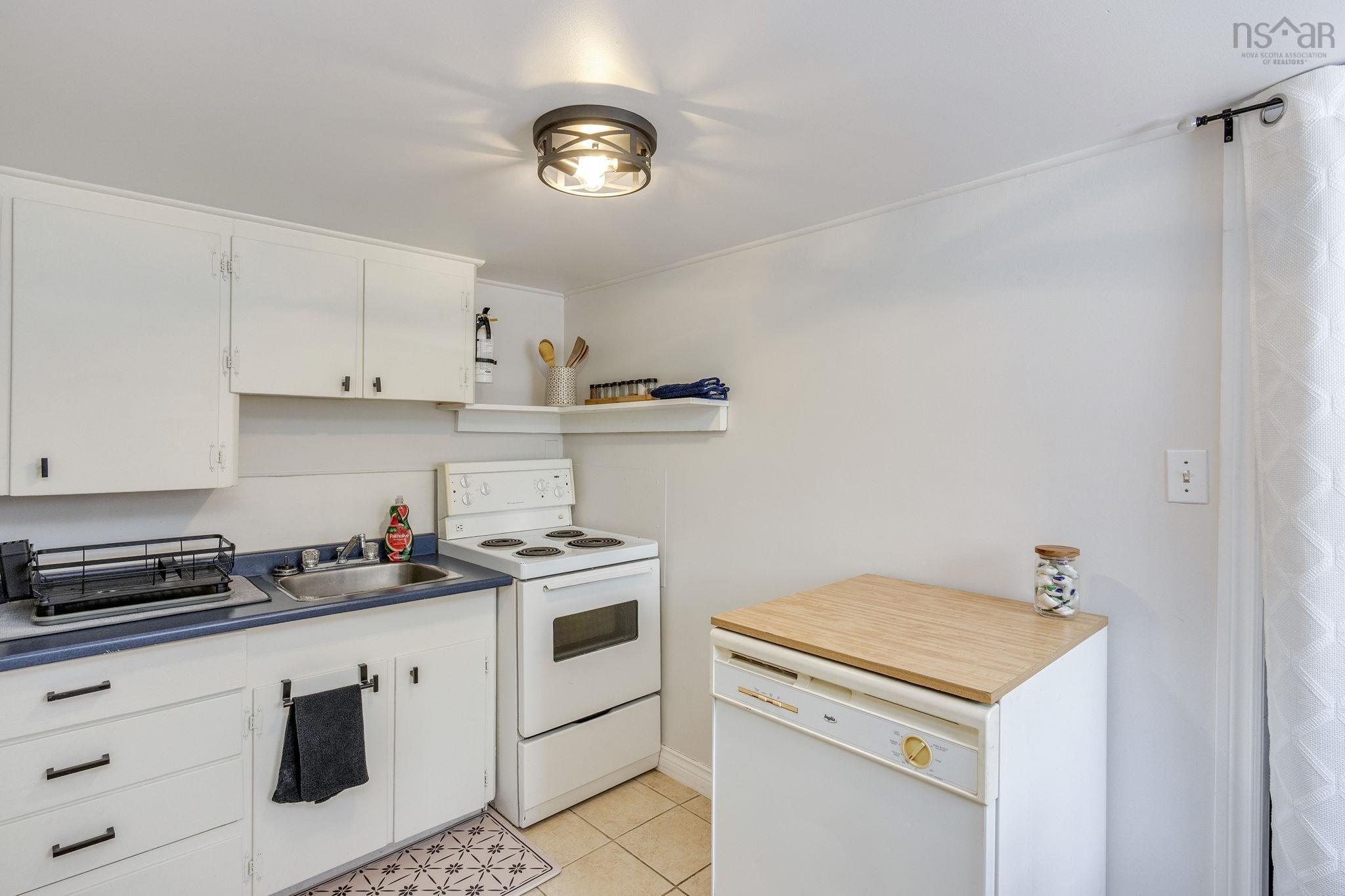 $499,000.00: 405 Stead Street, North Kentville