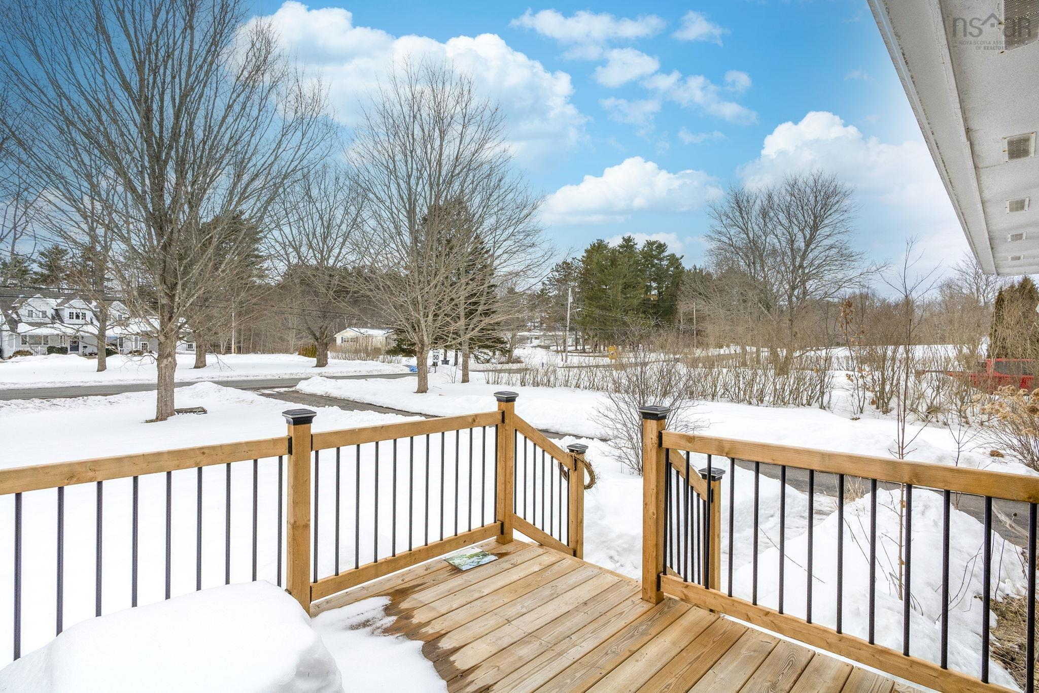 $349,900.00: 18 Cook Avenue, Wilmot