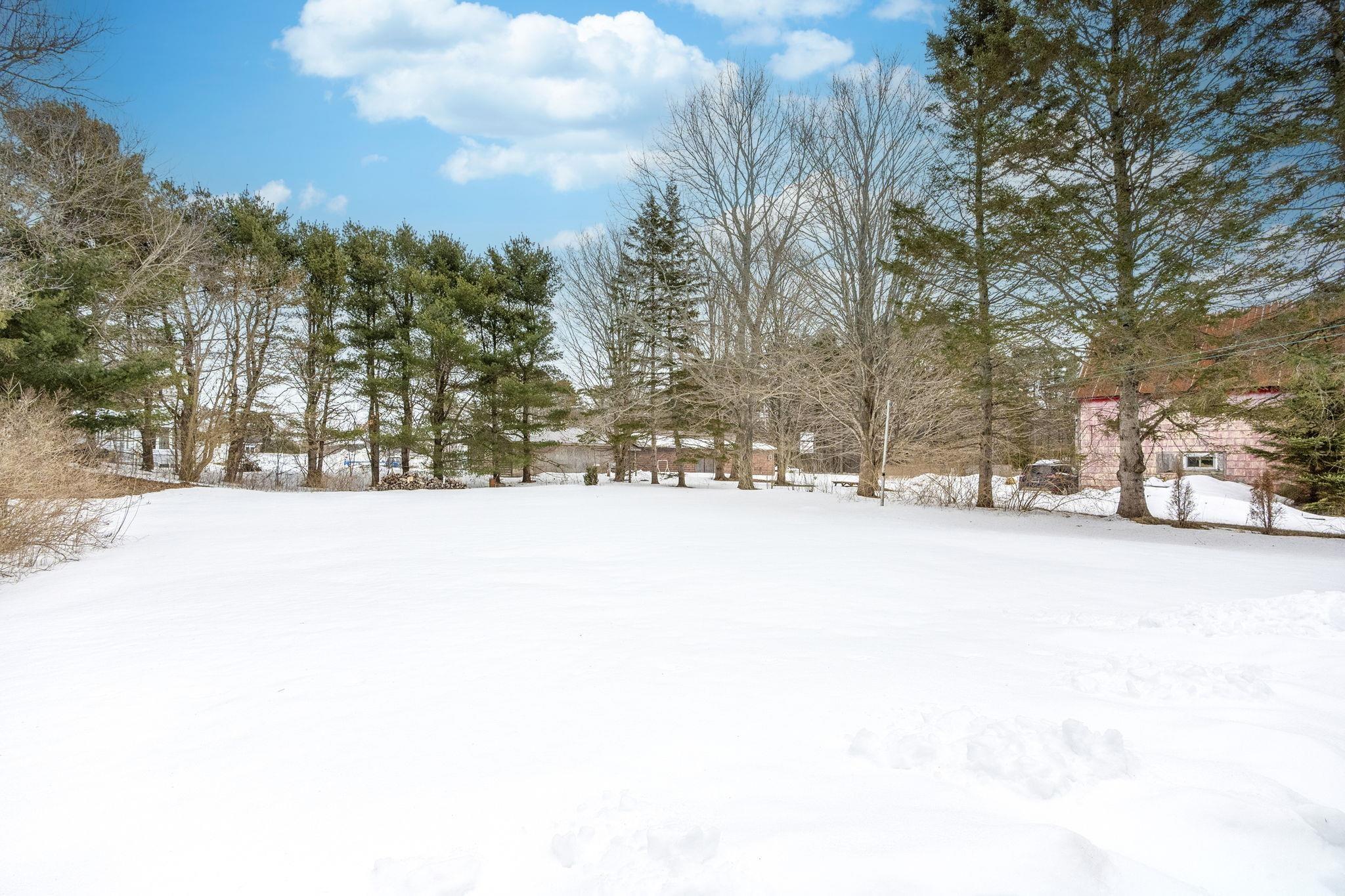 $349,900.00: 18 Cook Avenue, Wilmot