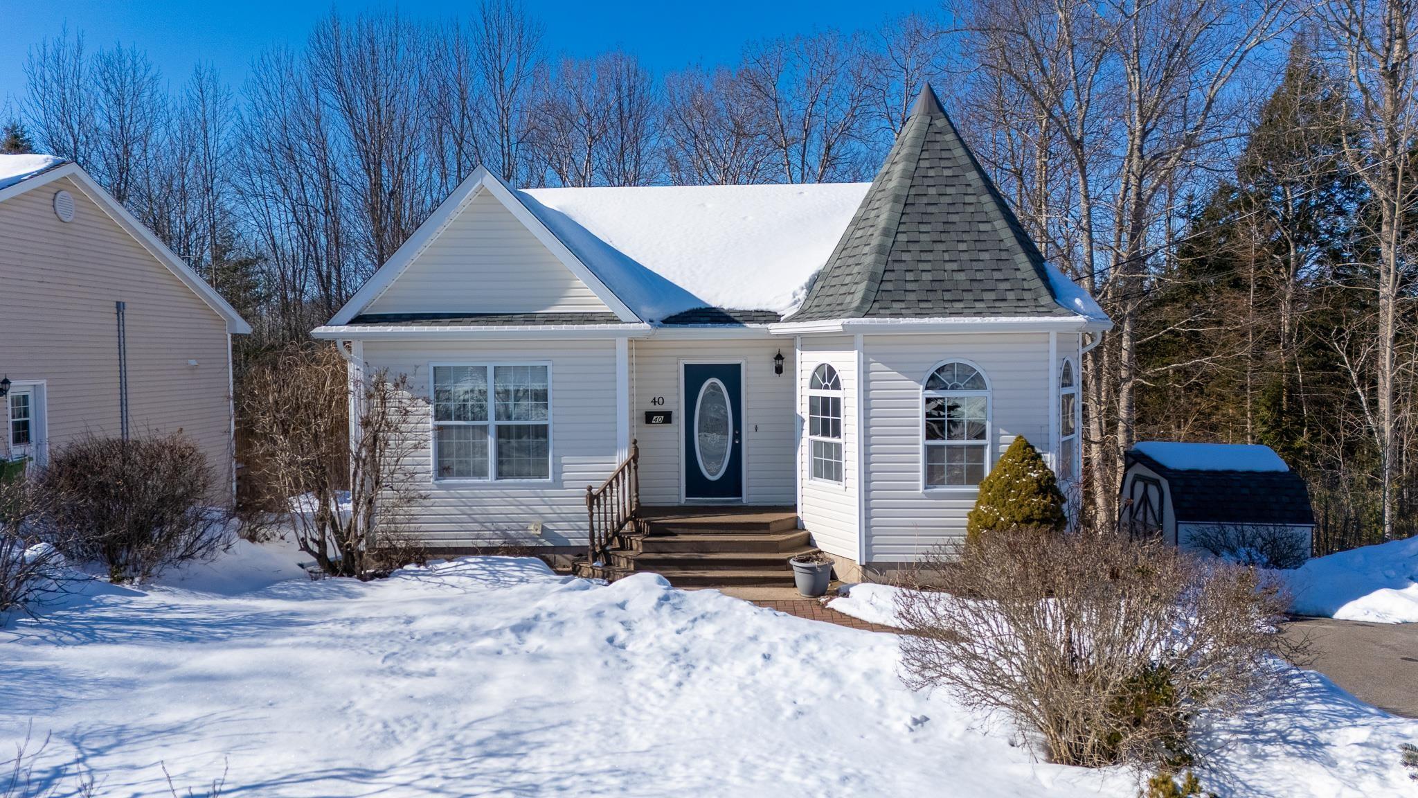 40 Douglas Street, New Minas, NS (MLS® 202604052) | New Minas Real Estate | RE/MAX Halifax