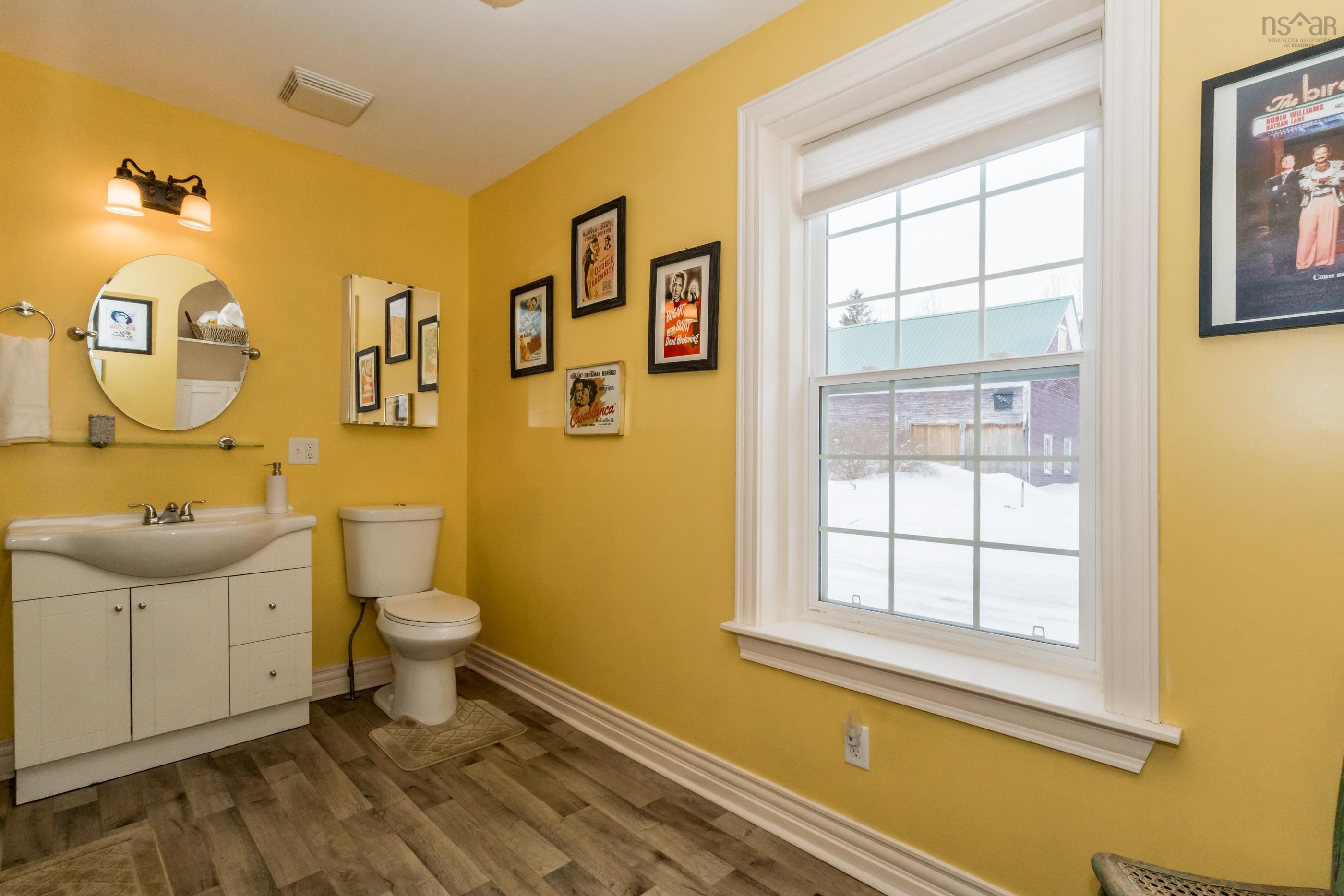 $524,900.00: 1665 Highway 362, Victoria Vale