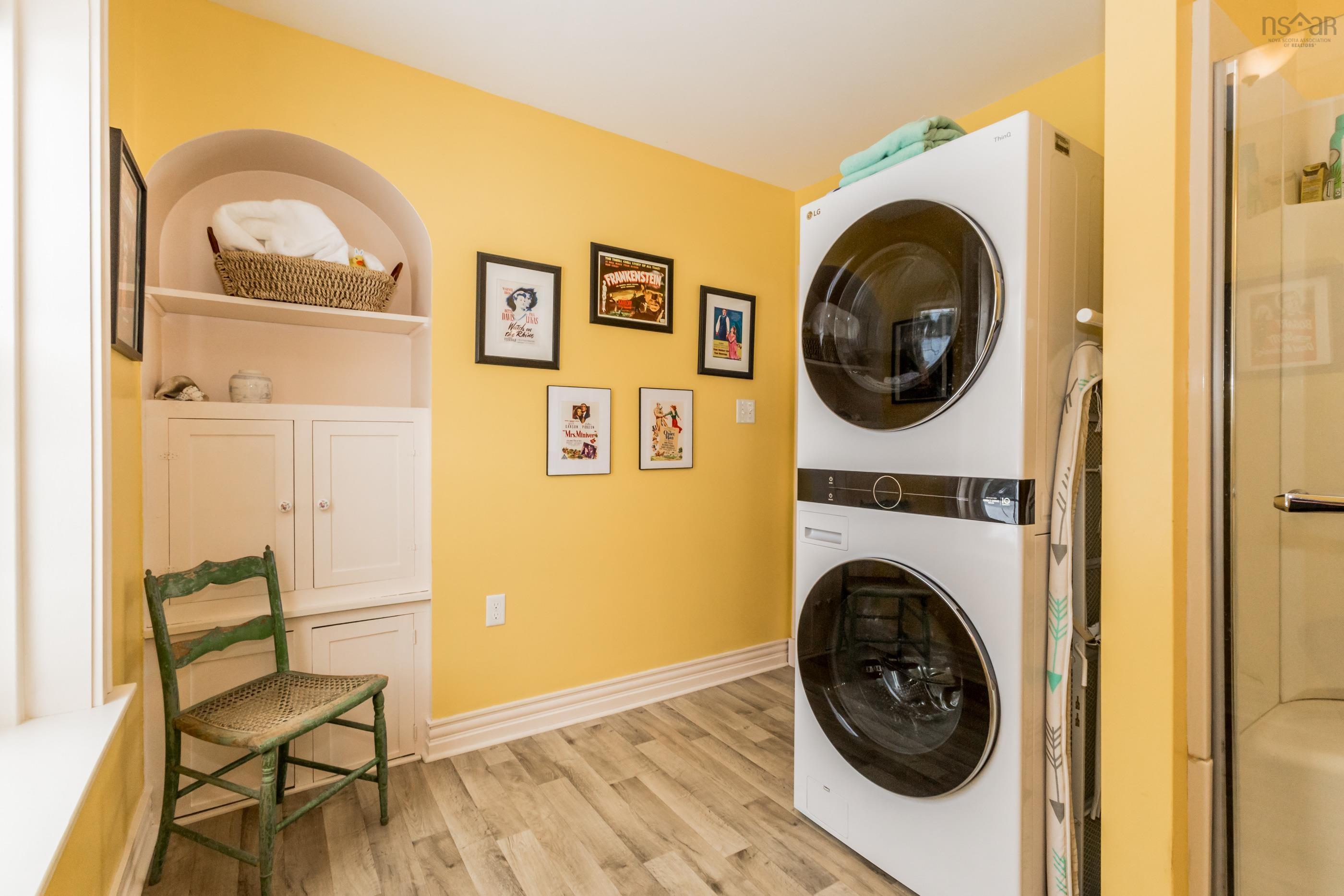 $524,900.00: 1665 Highway 362, Victoria Vale