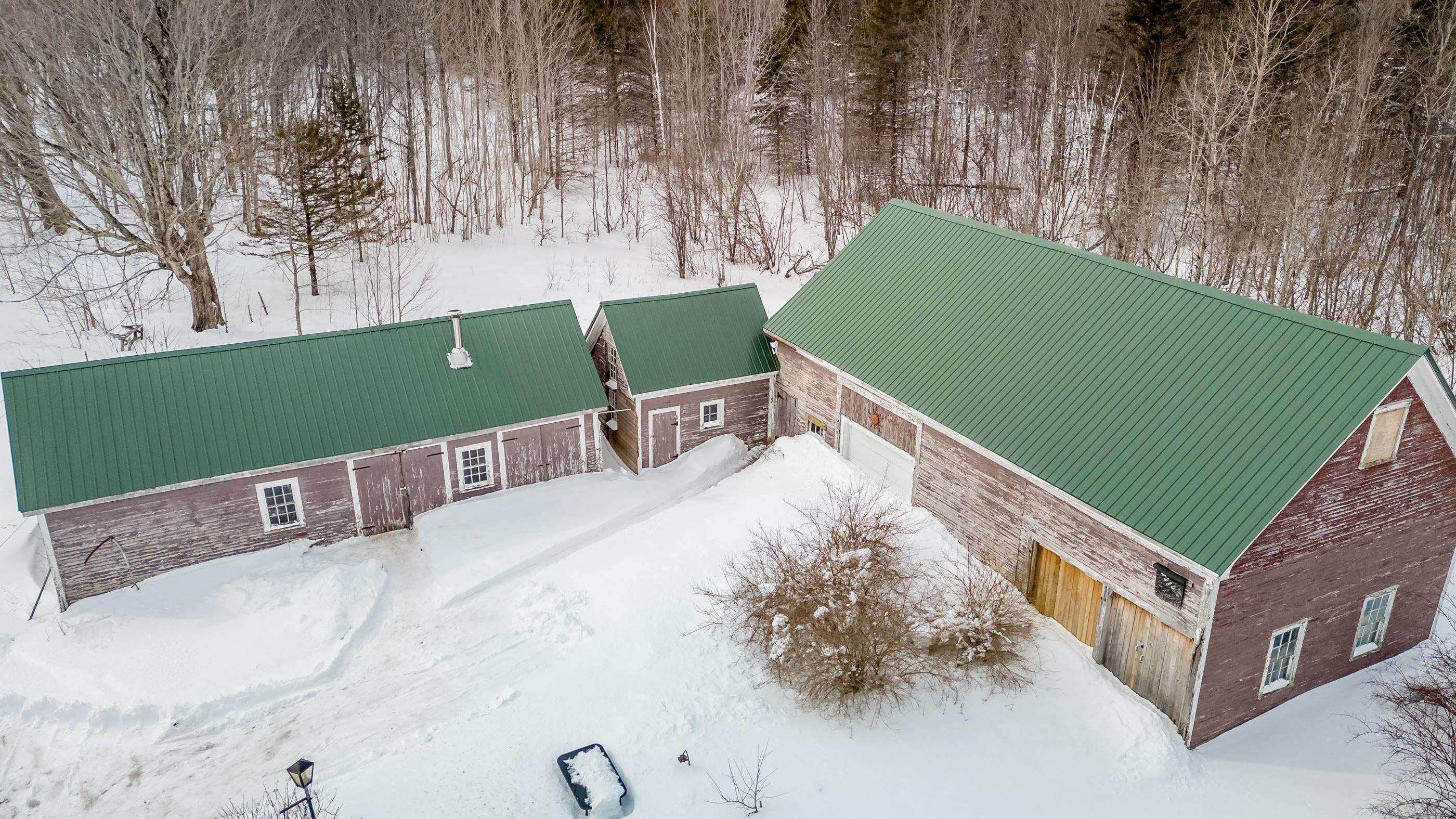 $524,900.00: 1665 Highway 362, Victoria Vale