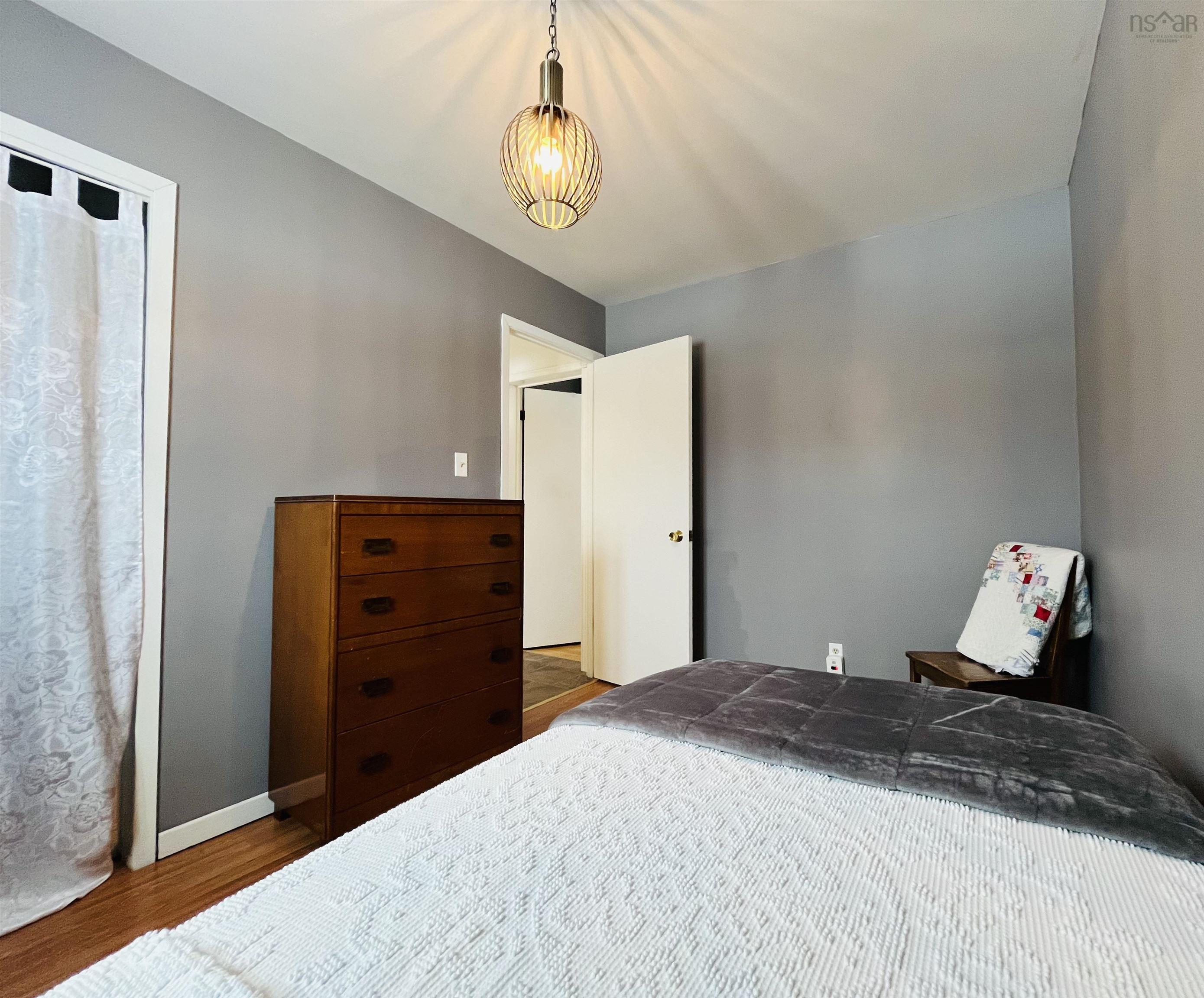 $243,900.00: 93 Herrett Road, Springhill