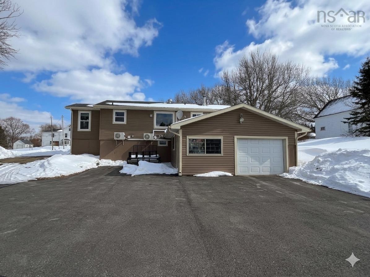 $243,900.00: 93 Herrett Road, Springhill