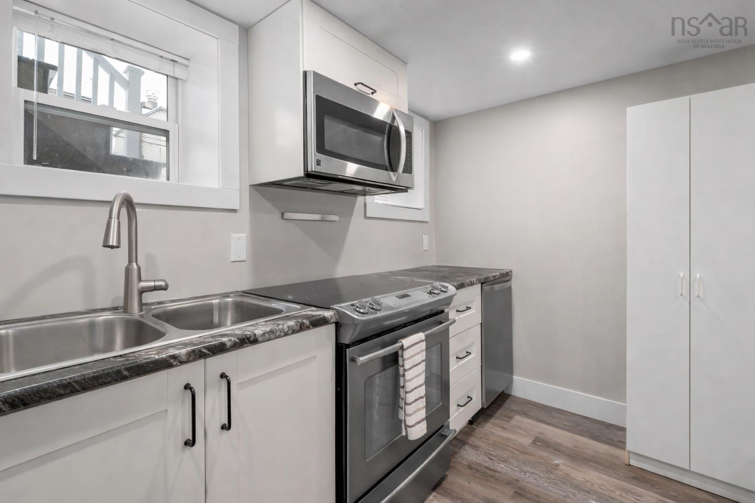 $1,250,000.00: 6028/6030 Cunard Street, Halifax