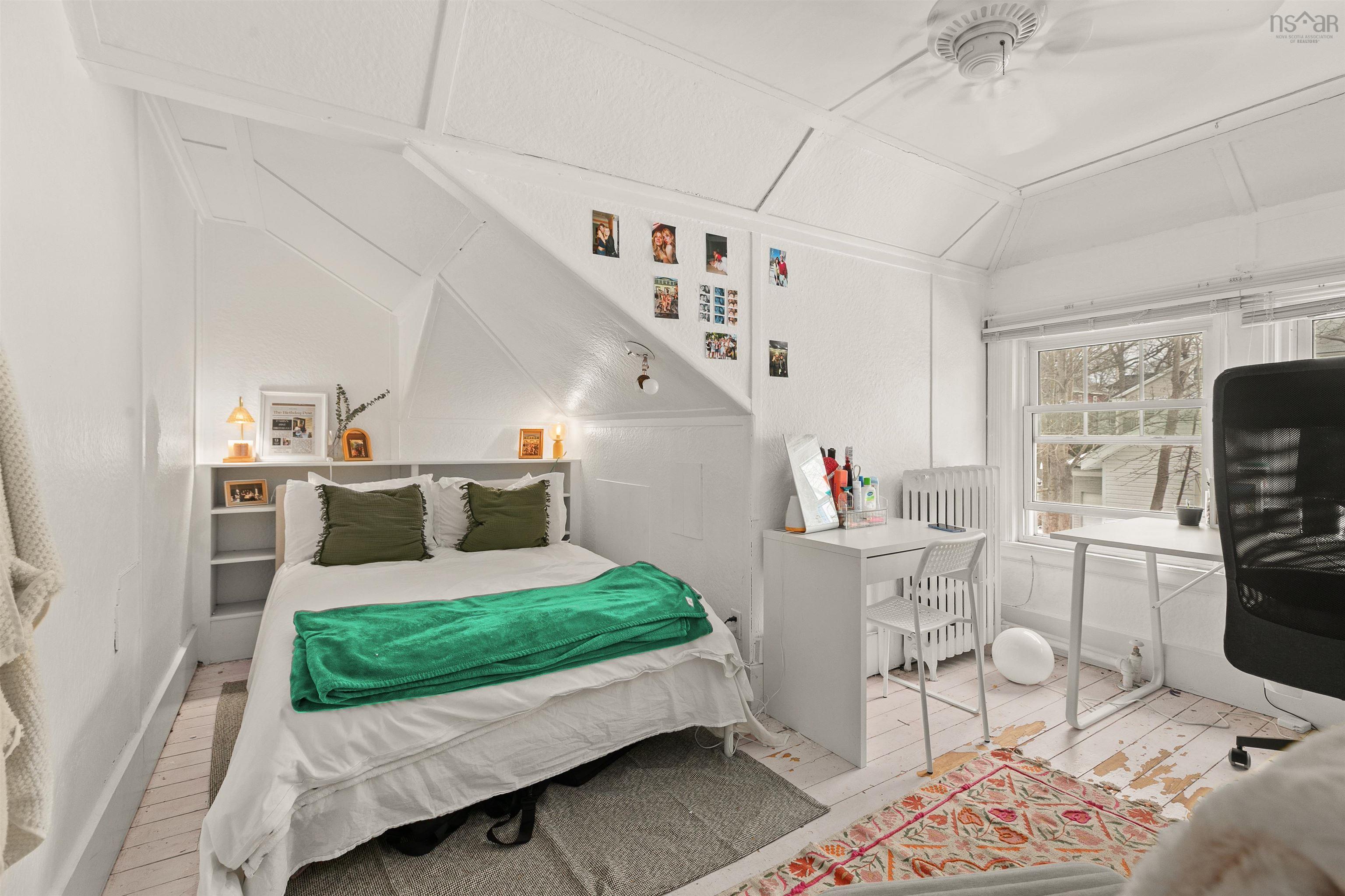 1645 Oxford Street, Halifax, NS (MLS 202604064)