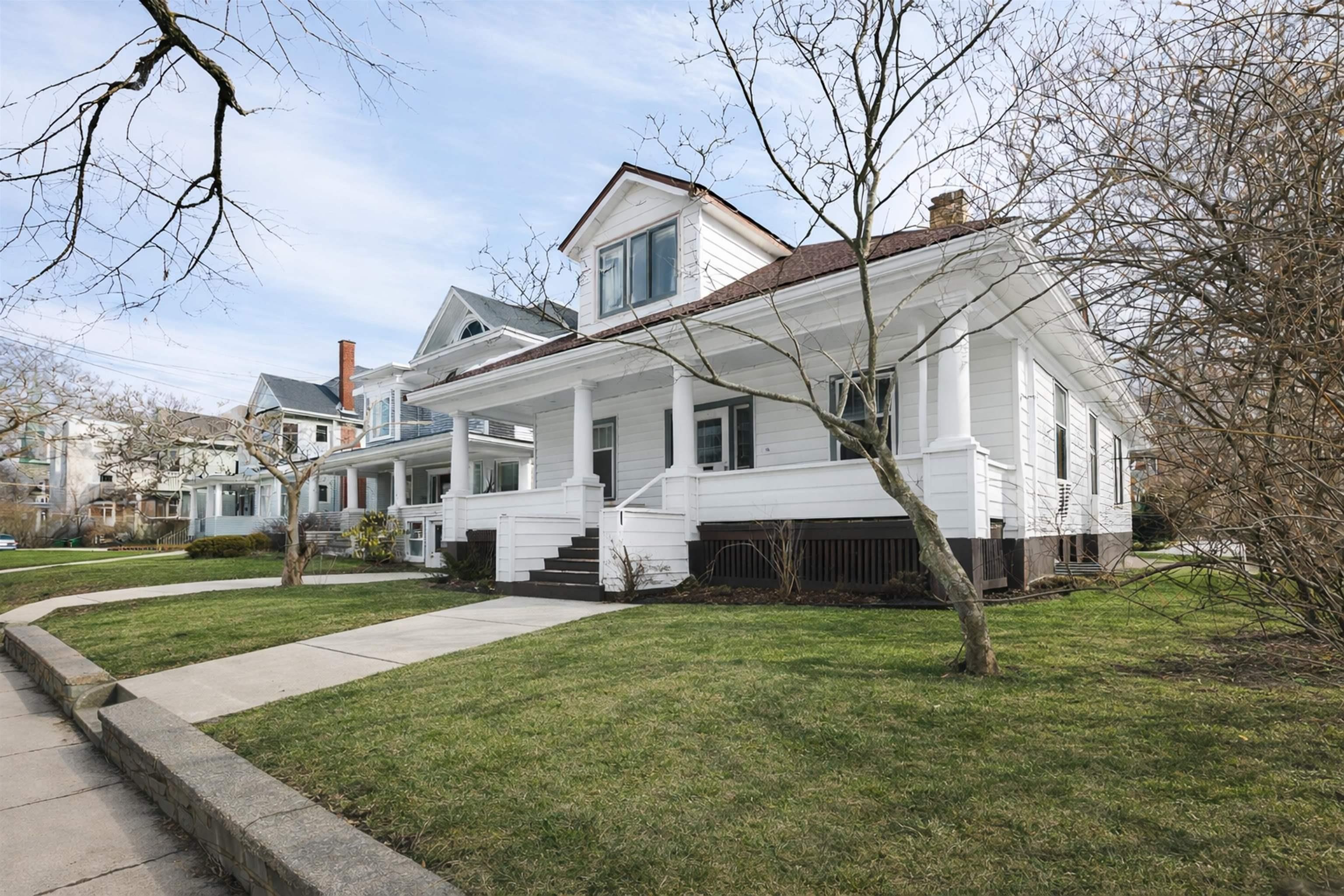 $1,575,000.00: 1645 Oxford Street, Halifax