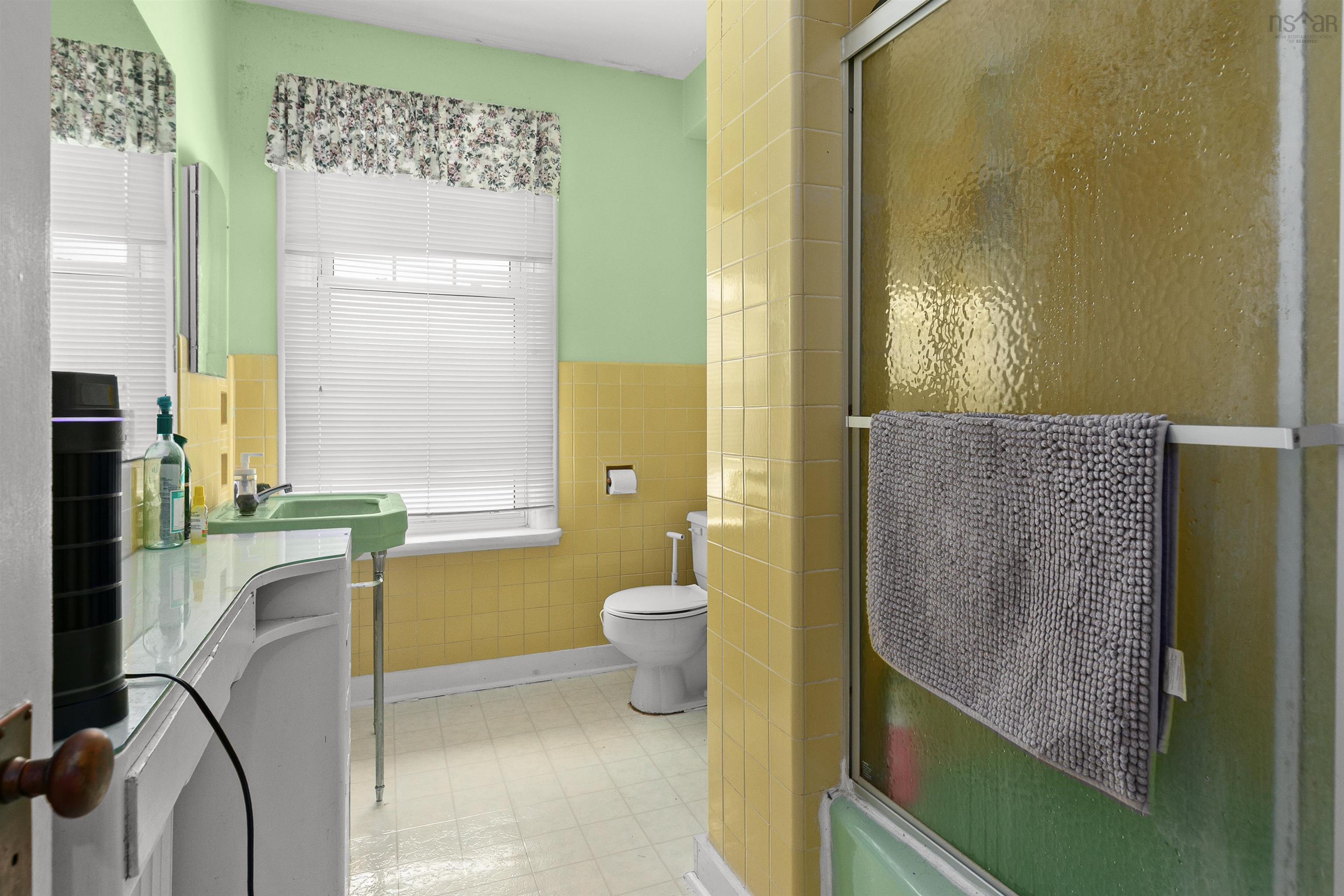 1645 Oxford Street, Halifax, NS (MLS 202604064)