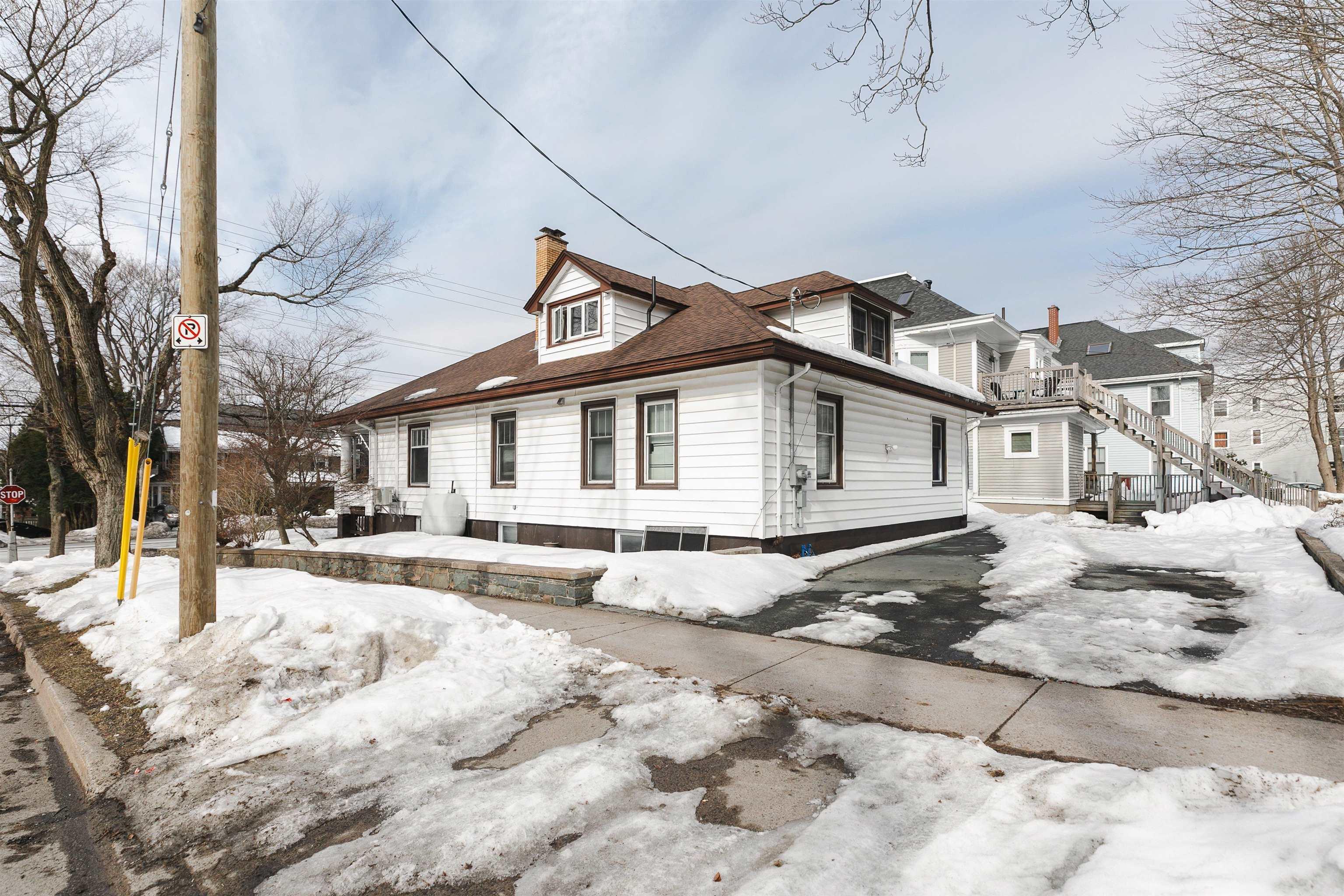 $1,575,000.00: 1645 Oxford Street, Halifax