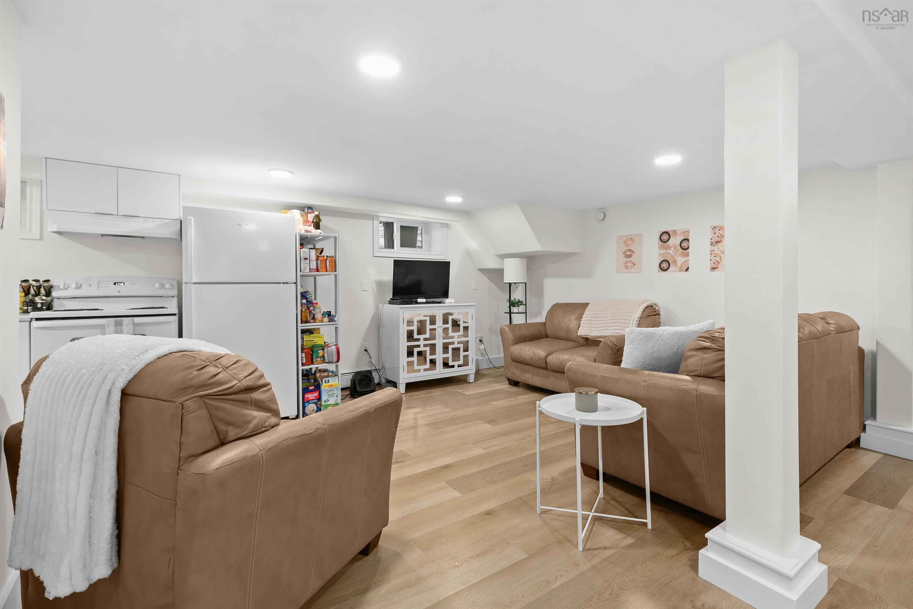 1645 Oxford Street, Halifax, NS (MLS 202604065)