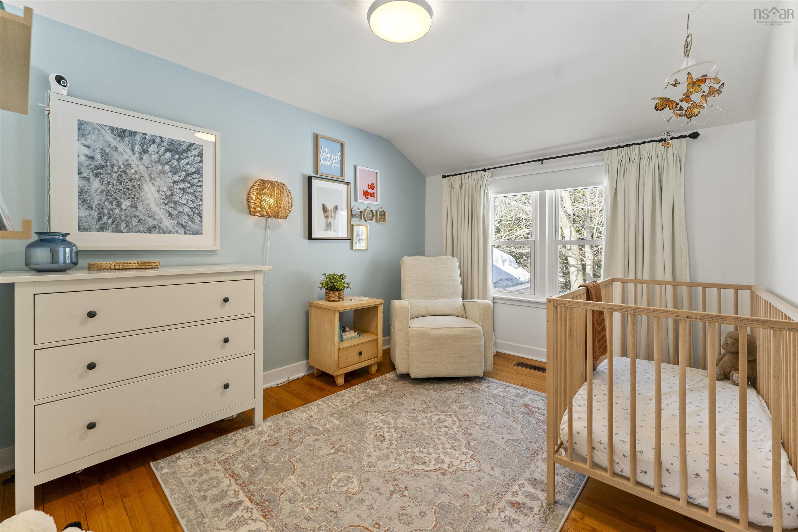 $569,900.00: 61 Helene Avenue, Woodlawn