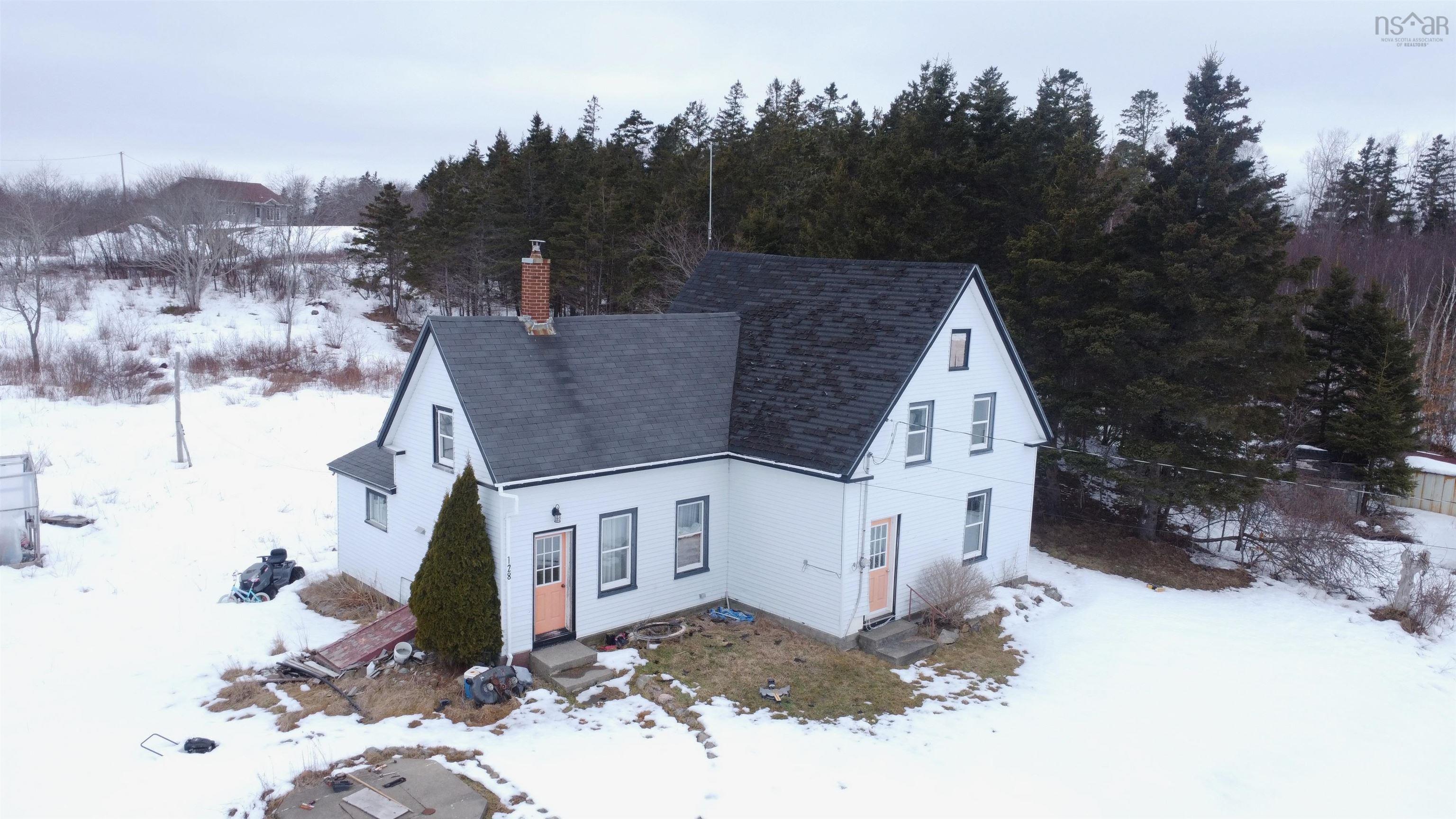 $59,900.00: 128 Chemin Tour Des Buttes, Amiraults Hill