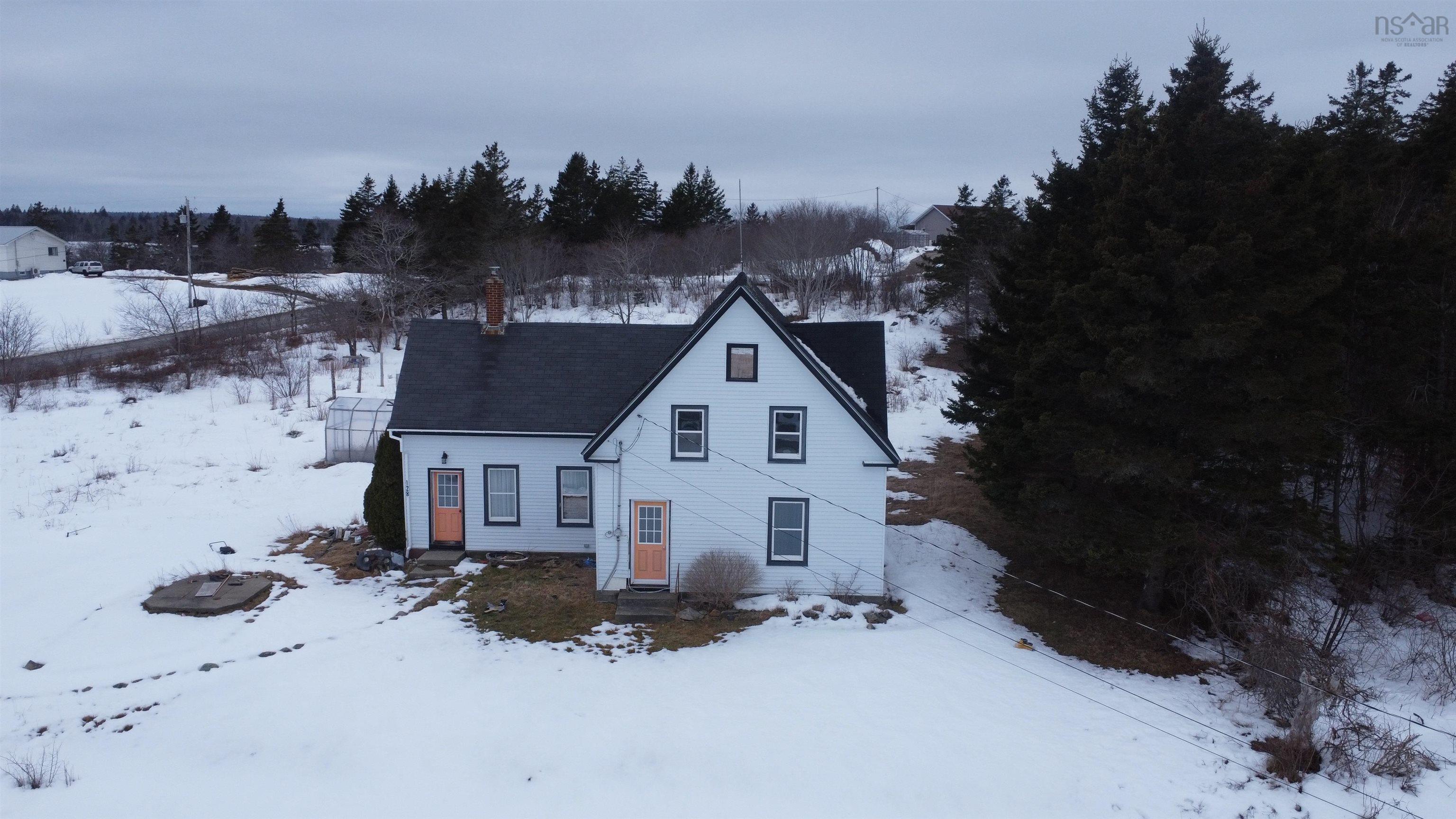 $59,900.00: 128 Chemin Tour Des Buttes, Amiraults Hill