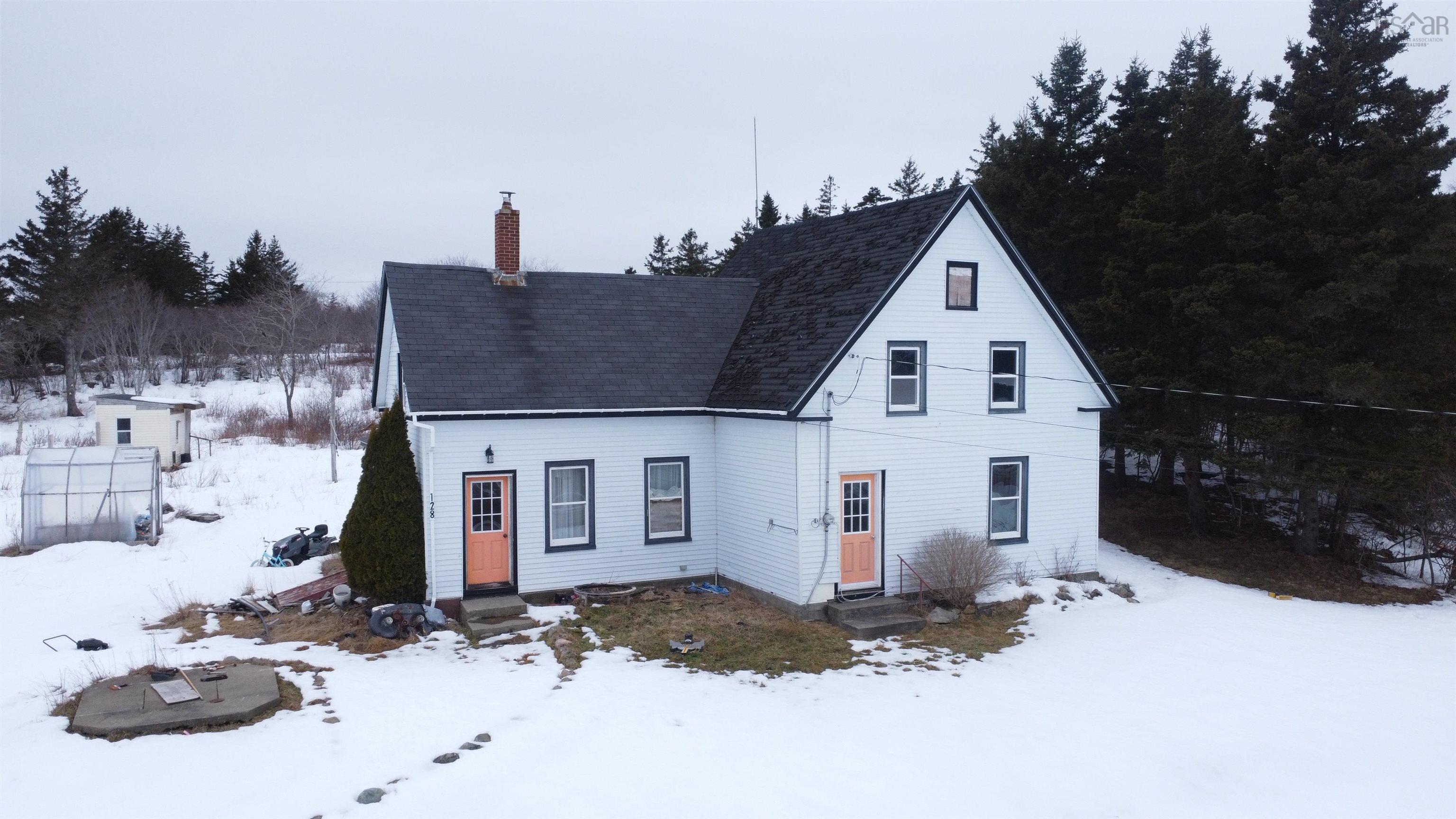 $59,900.00: 128 Chemin Tour Des Buttes, Amiraults Hill