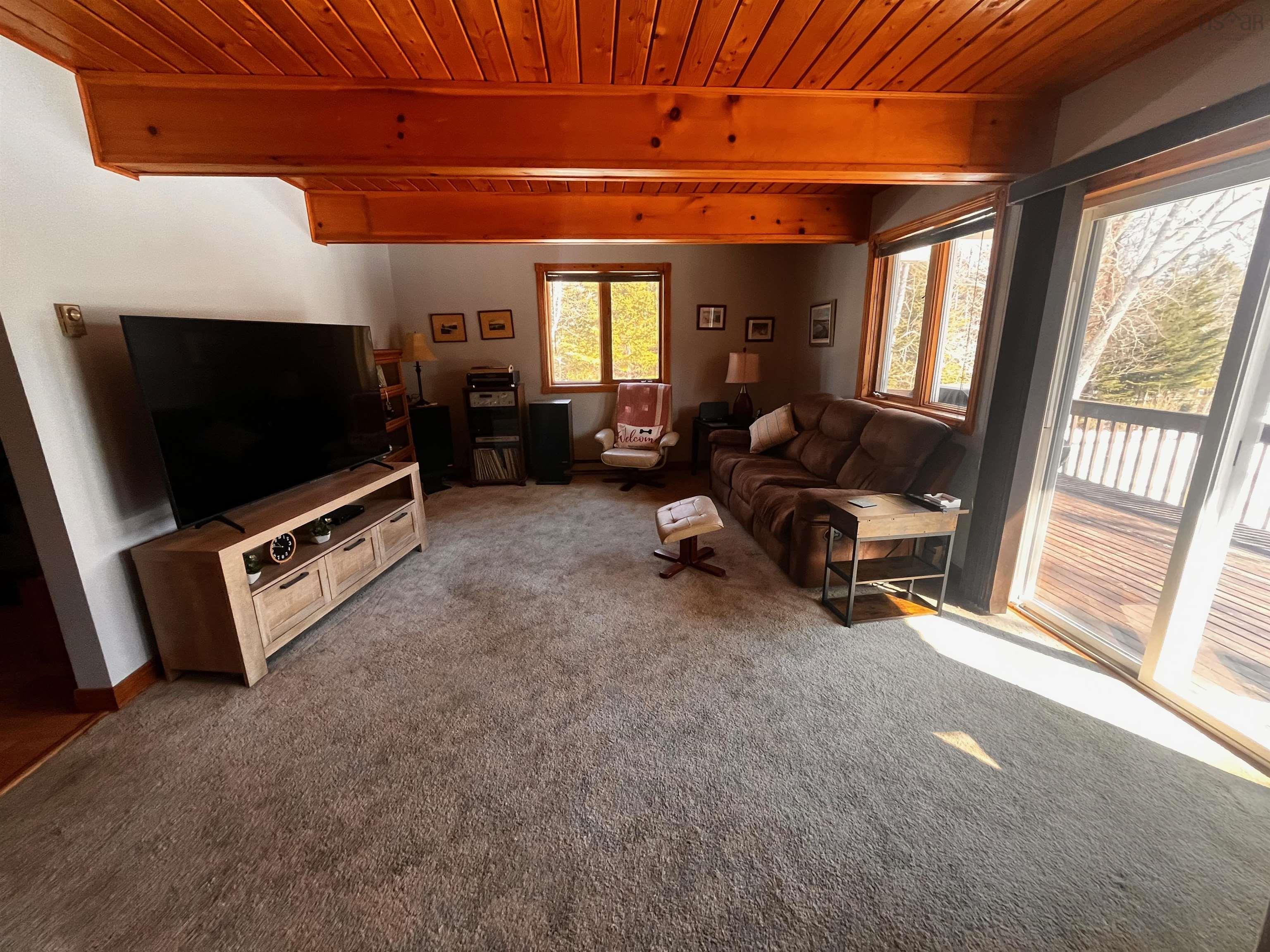 $335,000.00: 104 Cameron Road, Sherbrooke