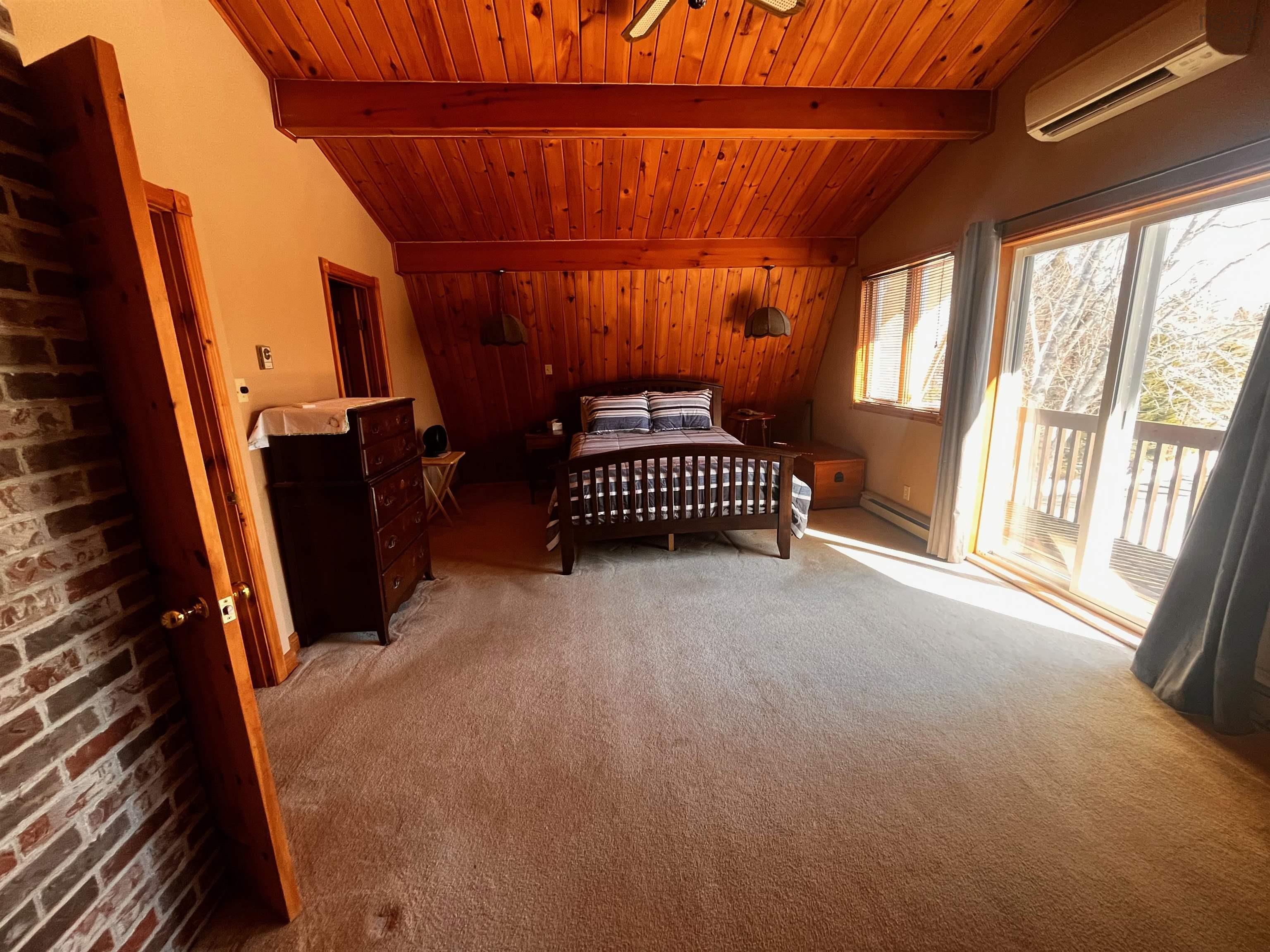 $335,000.00: 104 Cameron Road, Sherbrooke