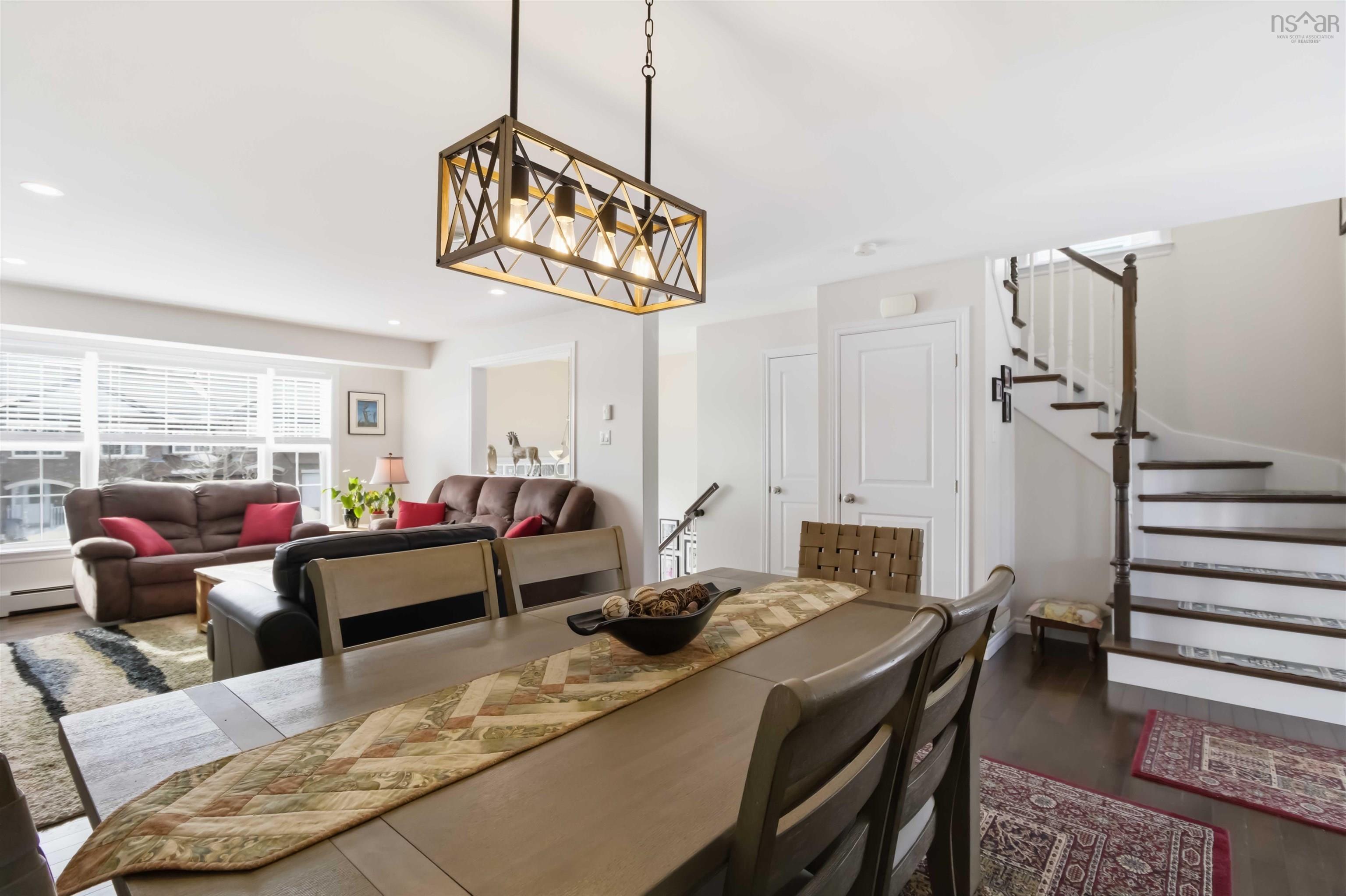 $625,000.00: 44 Morningfield Lane, Dartmouth