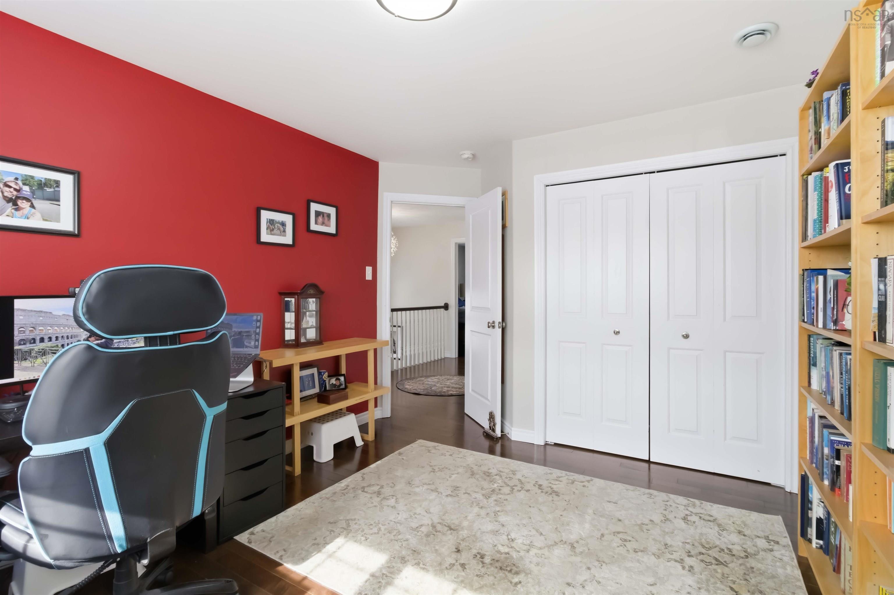 $625,000.00: 44 Morningfield Lane, Dartmouth